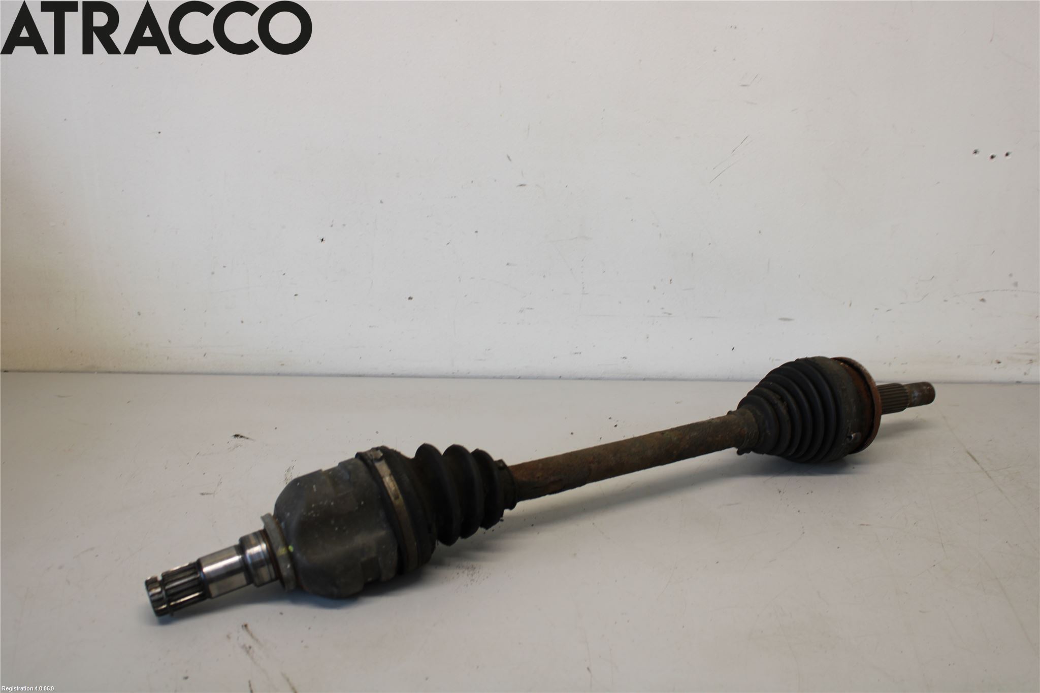 Toyota AURIS 10-12 Drivaksel Foran Kompl Venstre