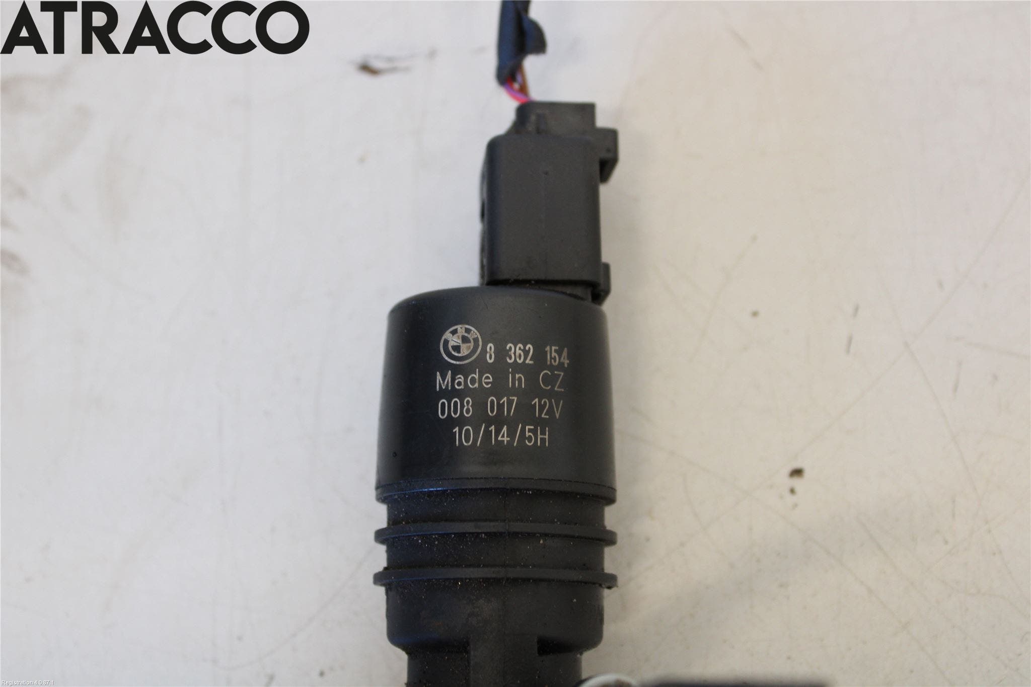 BMW 5 F10/F11/F18 09-17 Spylerpumpe Bakluke