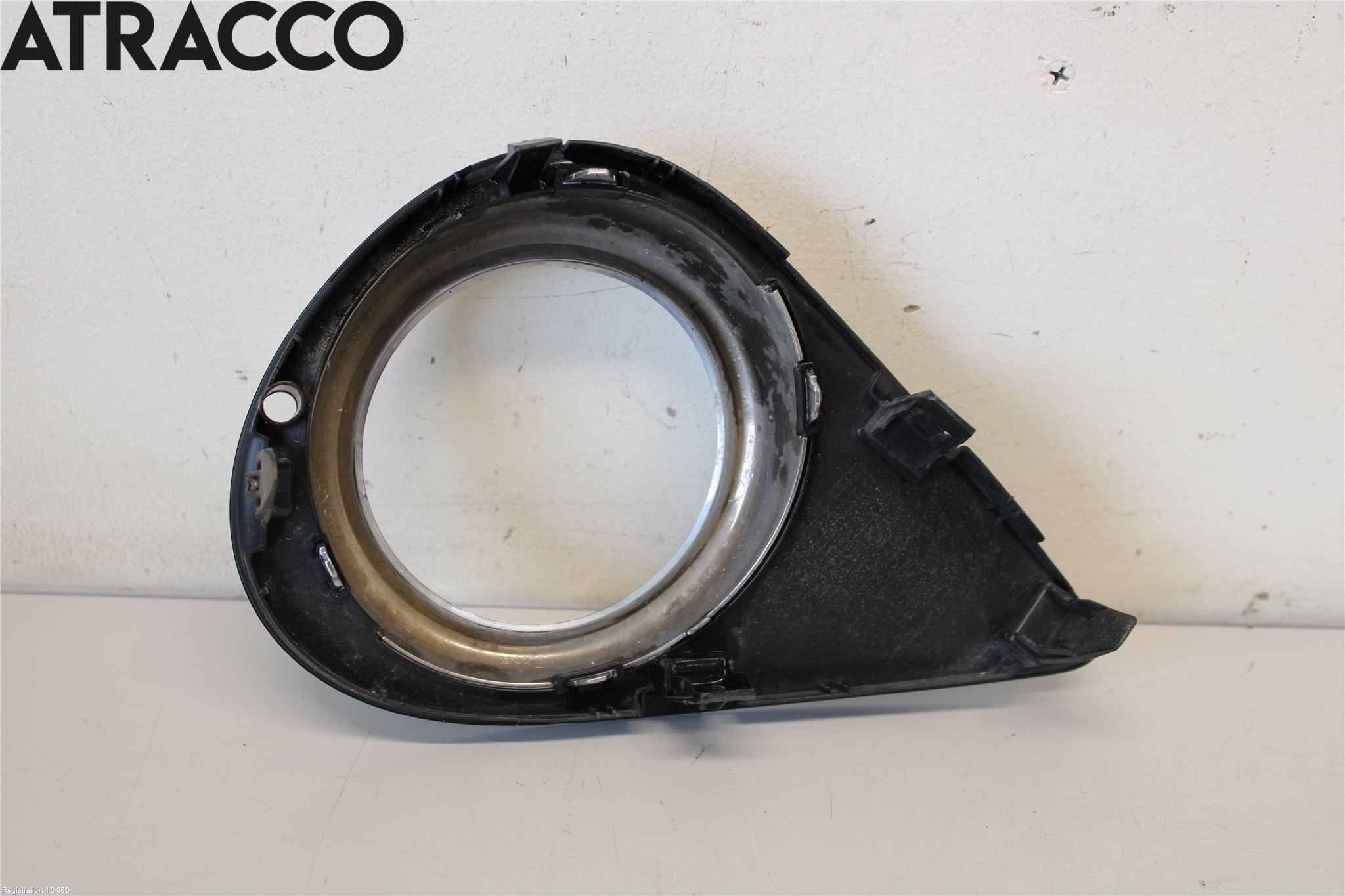 Toyota YARIS XP130 12-14 Frontlykt Kurve-Tåkelys Ramme