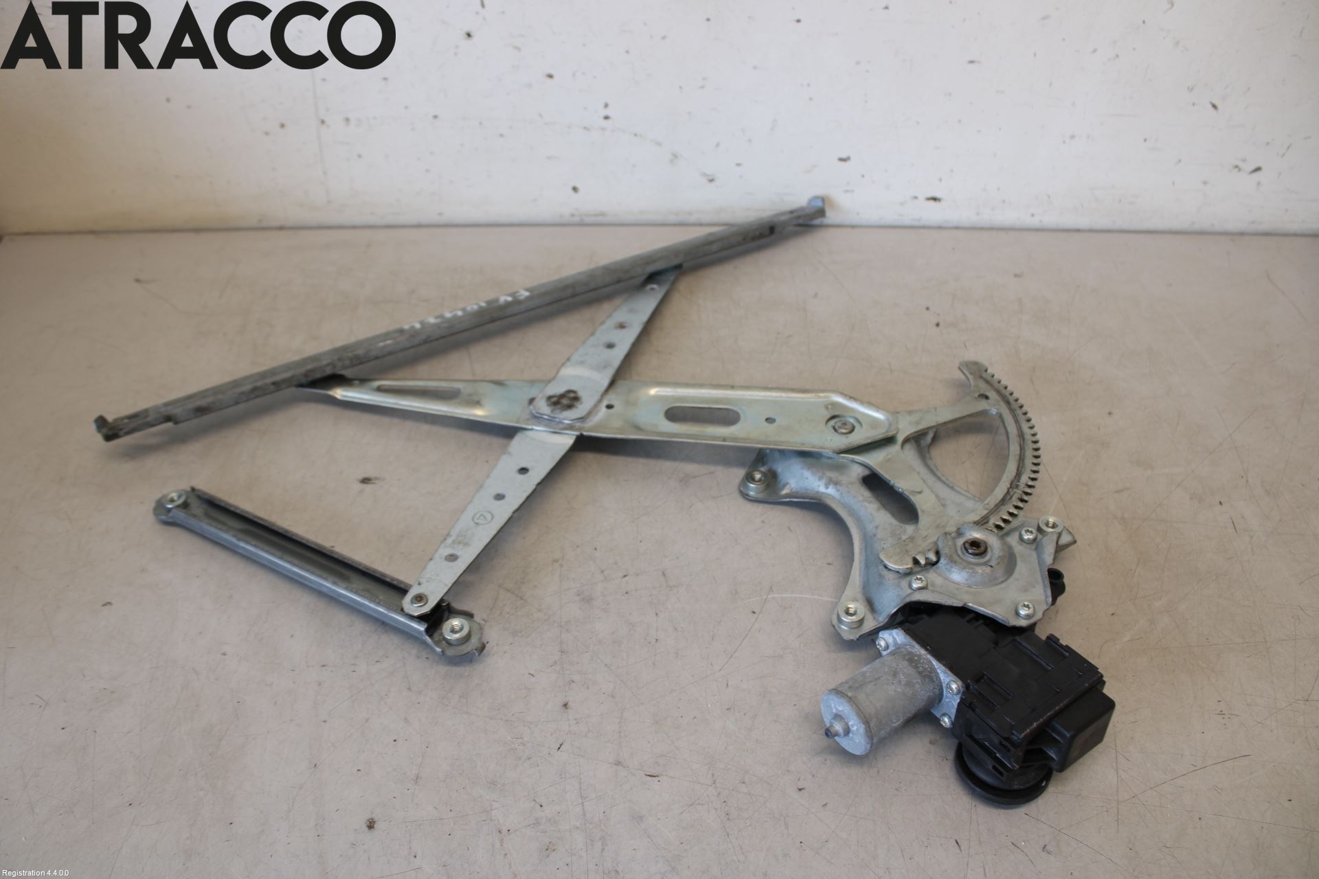 Toyota PRIUS+ ZVW40 12-20 Vindusheis El Komp