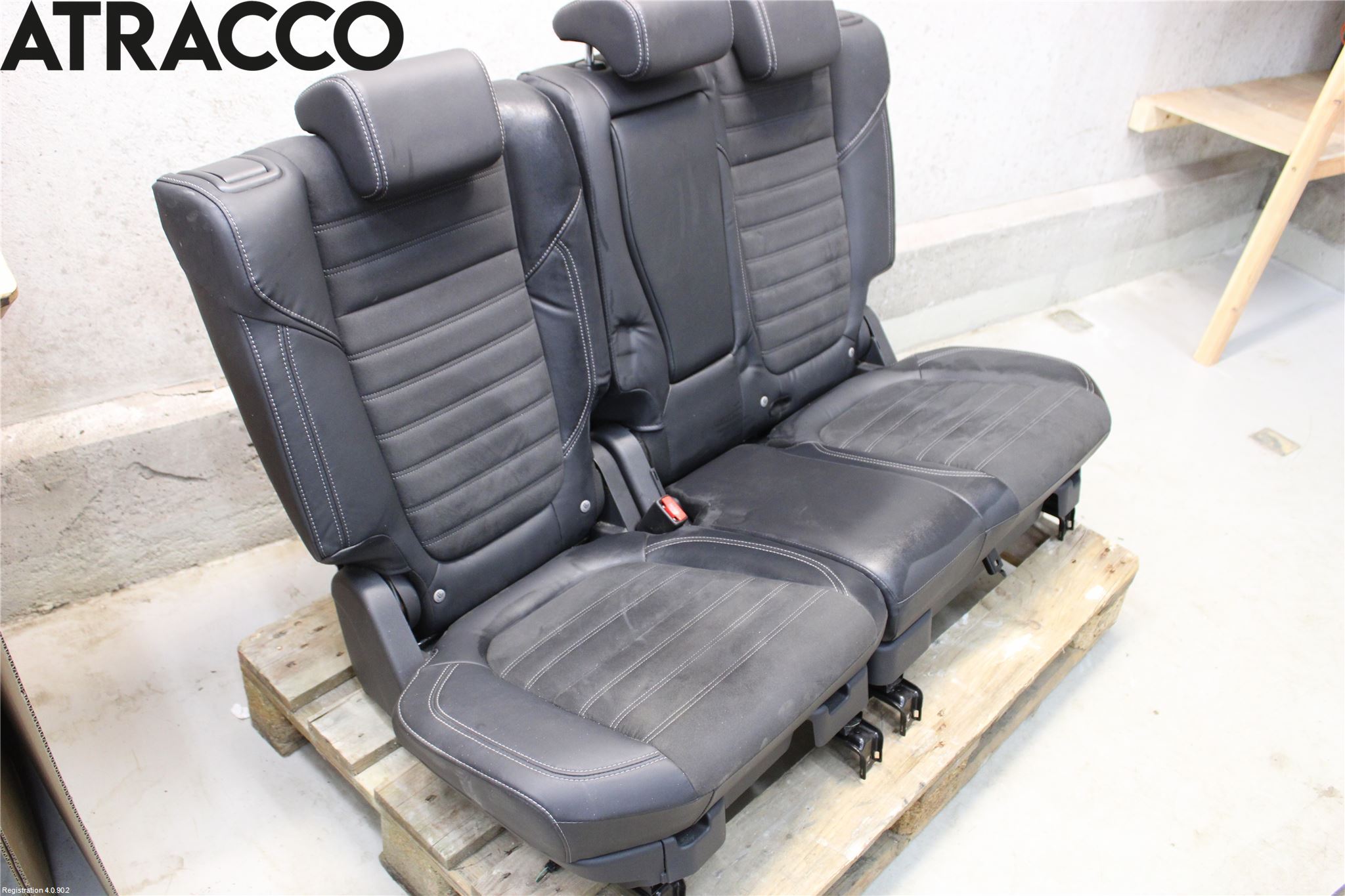 Mitsubishi OUTLANDER 13-21 Innr Sete Baksete Kompl