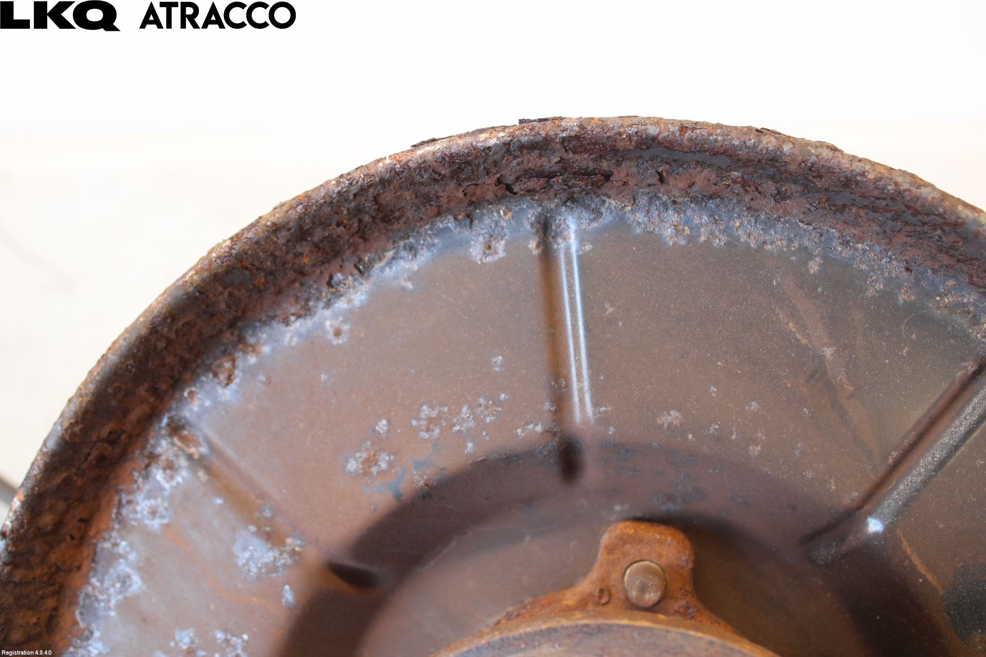 Ford KUGA 08-12 Spindel Vb