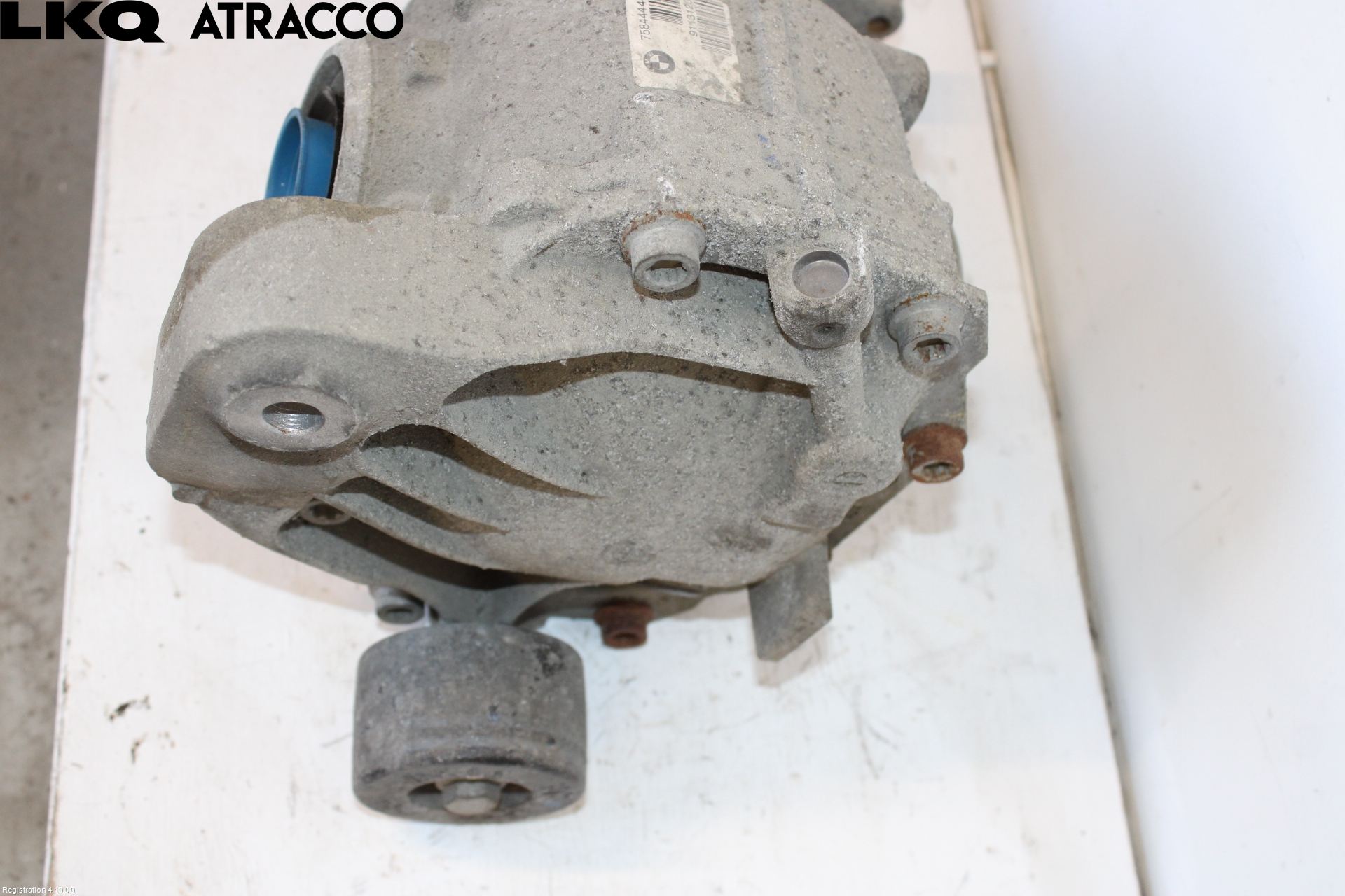 BMW 5 F10/F11/F18 09-17 Bakaksel Kardang Bak -Diff