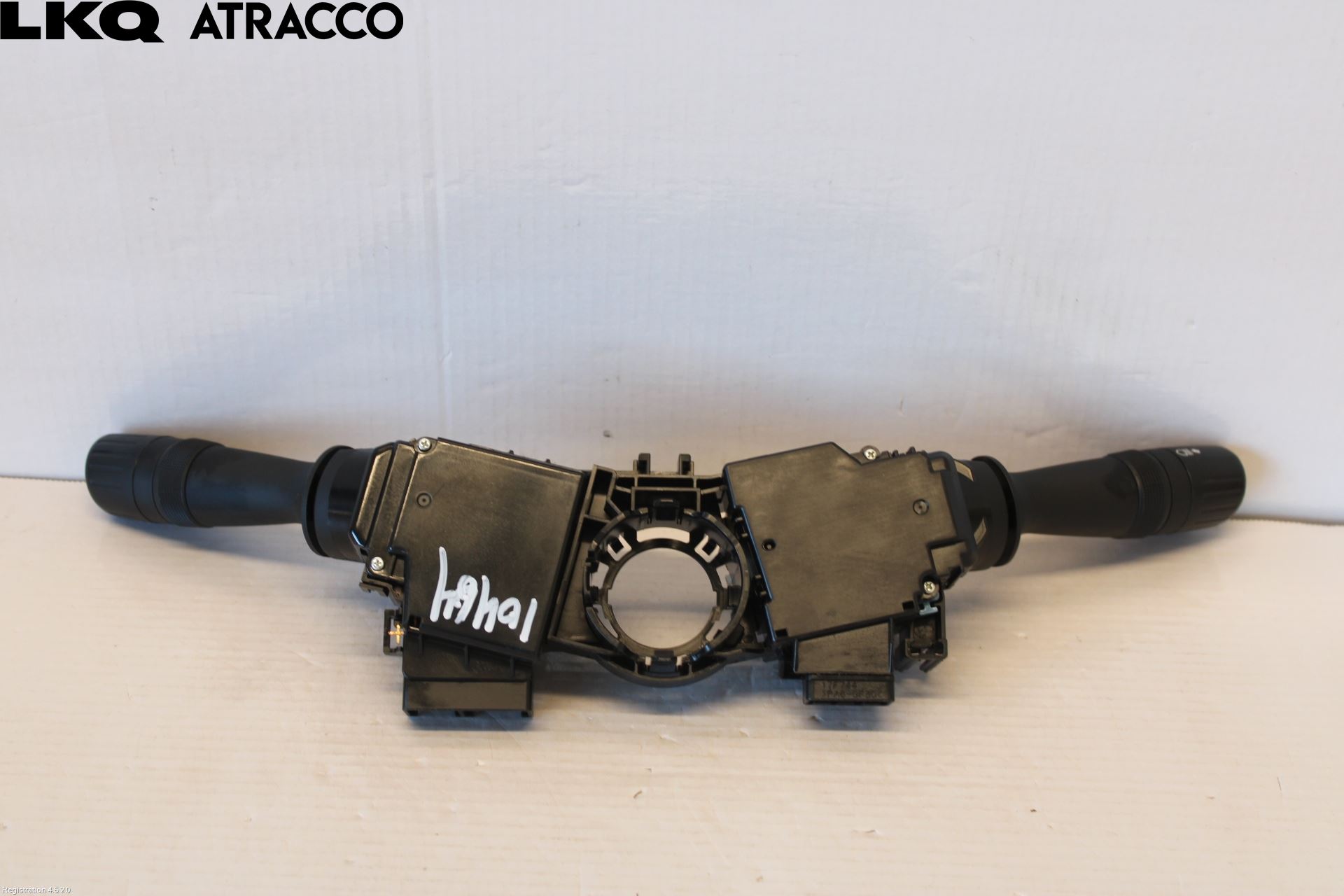 Toyota RAV4 13-18 Bryter Ratt Kombi H Og V