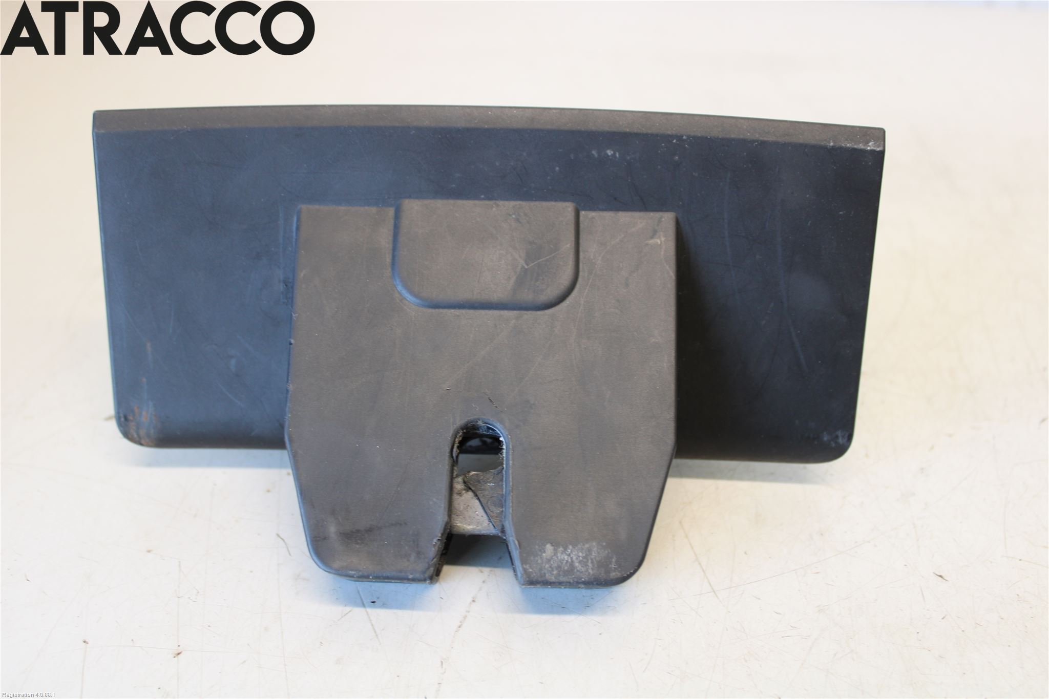 Volvo V60 11-13 Bakluke-Lokk Låsekasse