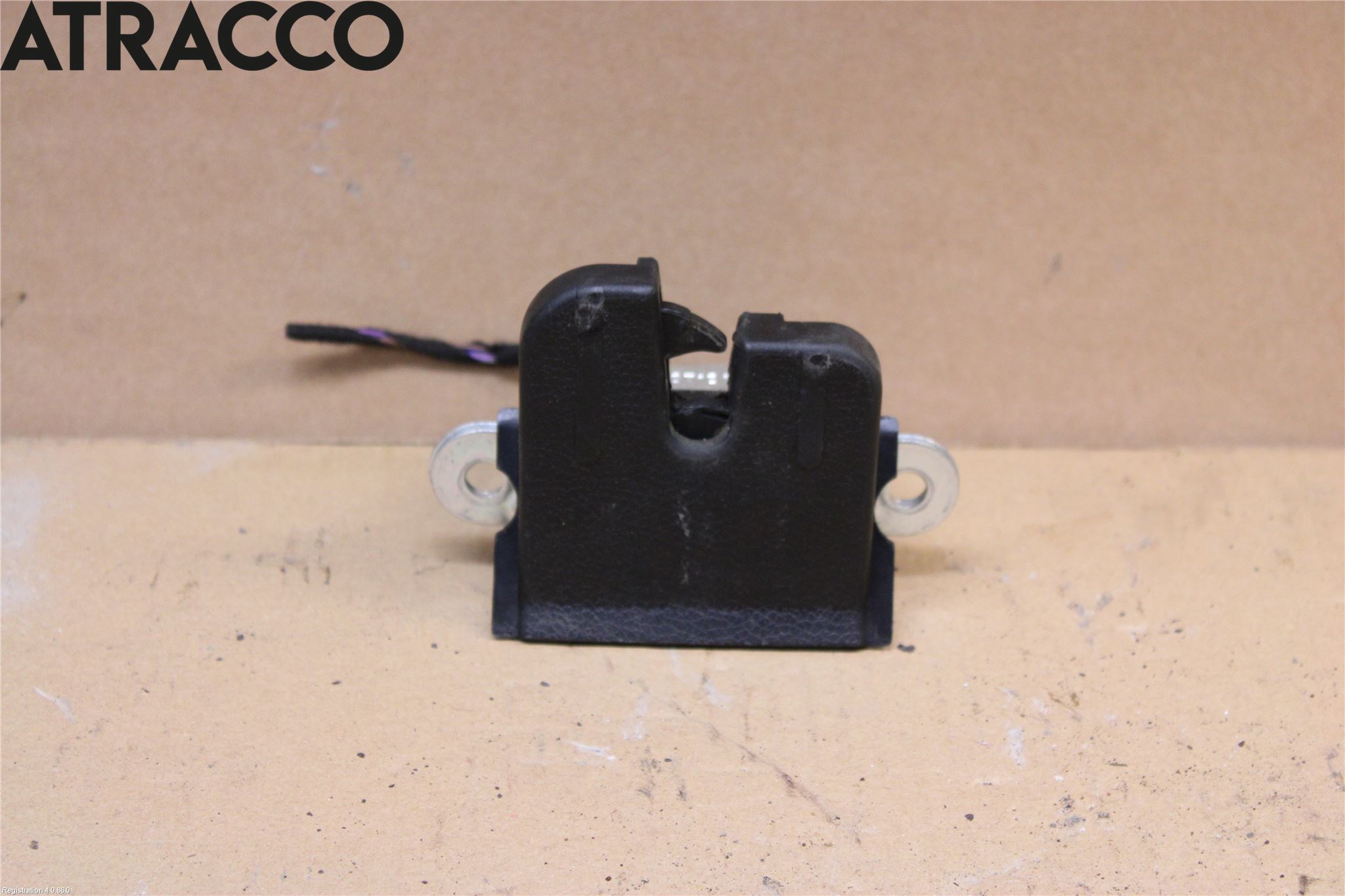 Volkswagen VW GOLF / E-GOLF VII 13-20 Bakluke-Lokk Låsekasse