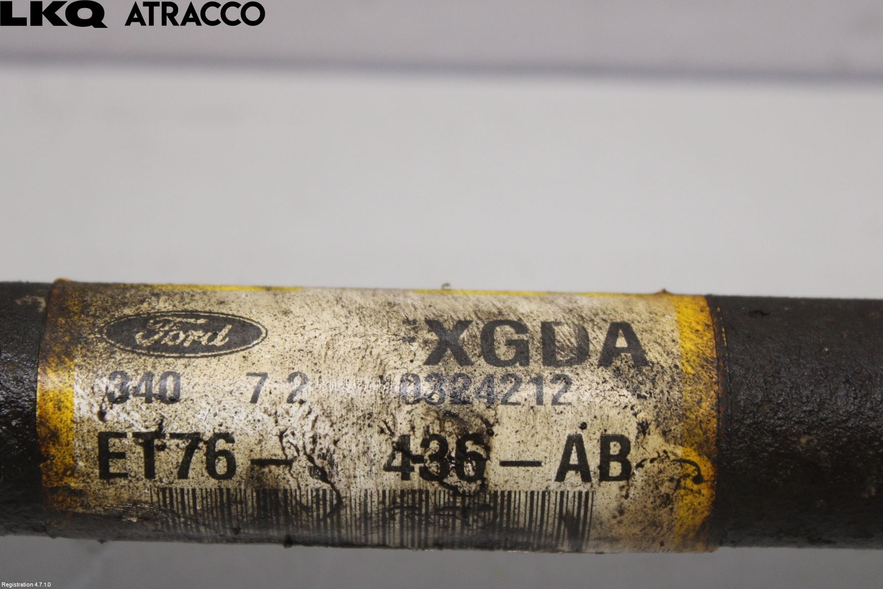 Ford TRANSIT CONNECT 09-13 Drivaksel Foran Kompl Høyre