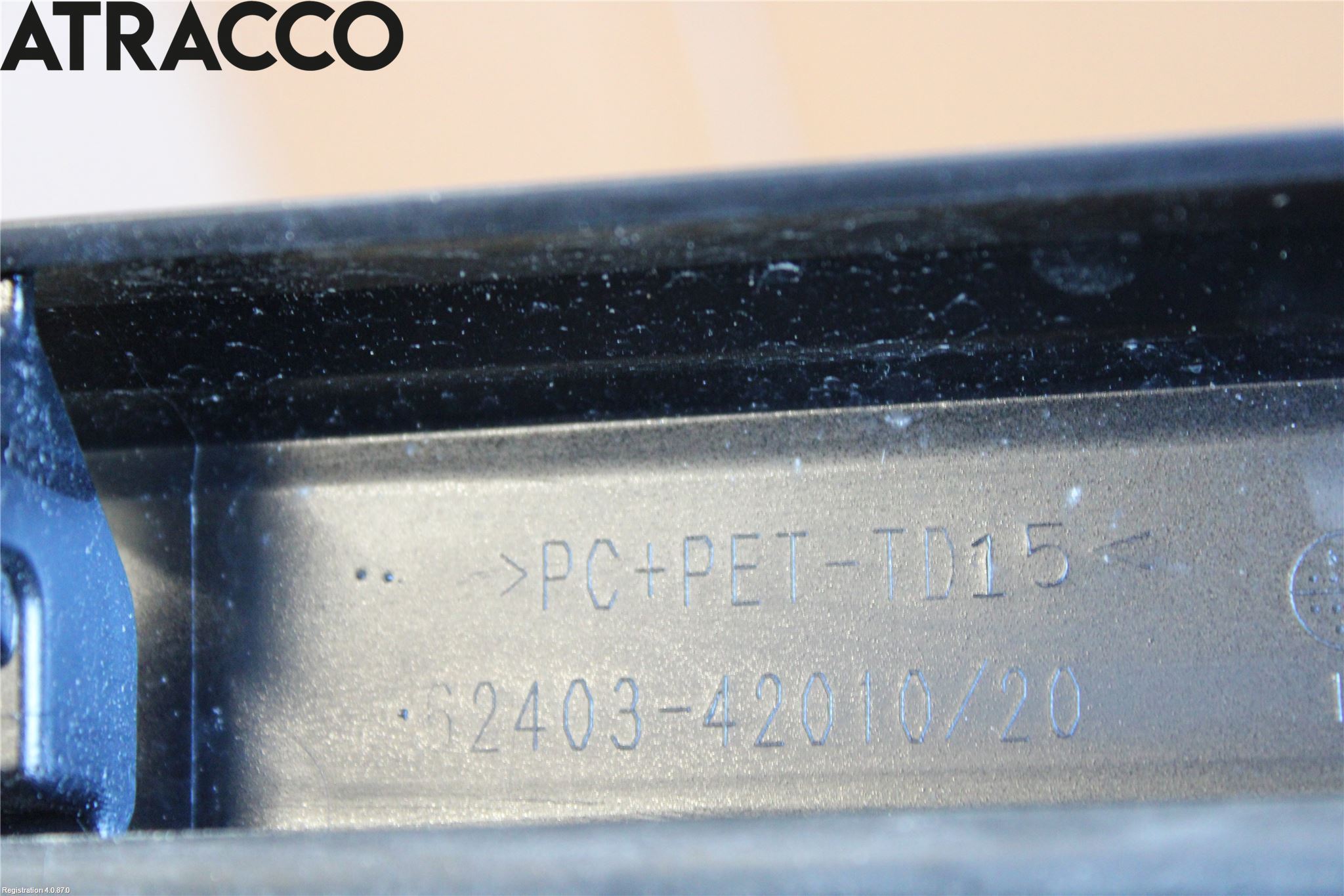 Toyota RAV4 19- Takrails - Stativ