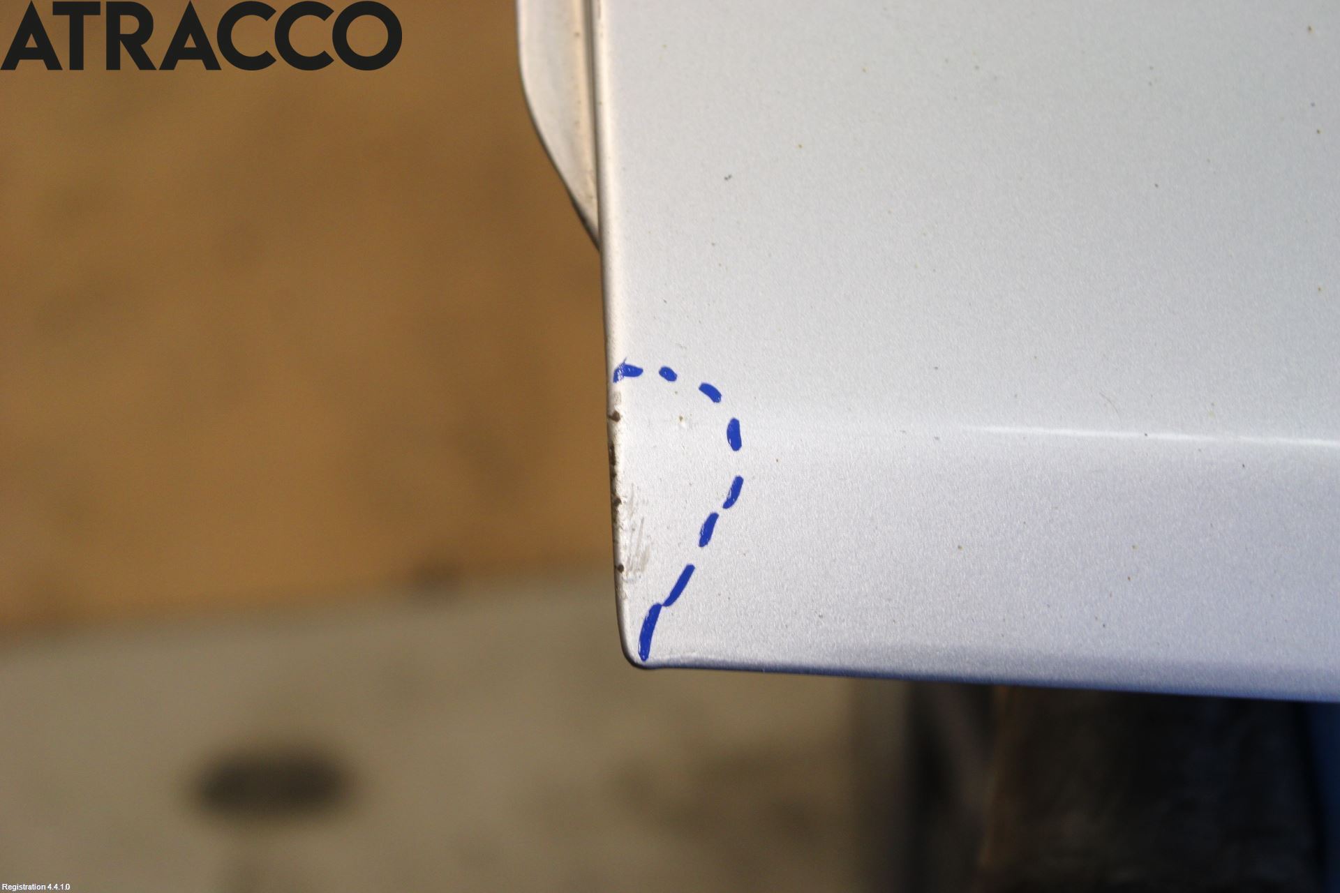 Mitsubishi GRANDIS Dør 4D Bak Venstre