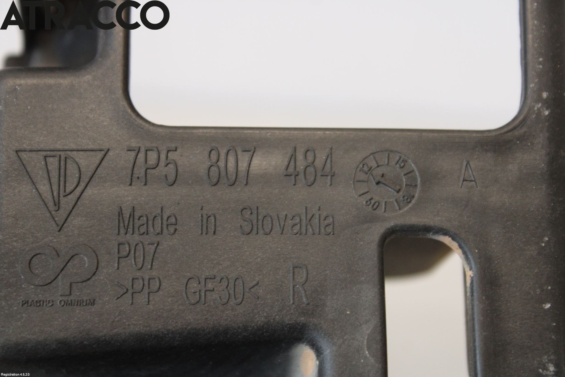 Porsche CAYENNE 03- Støtfangerfeste Bak Høyre