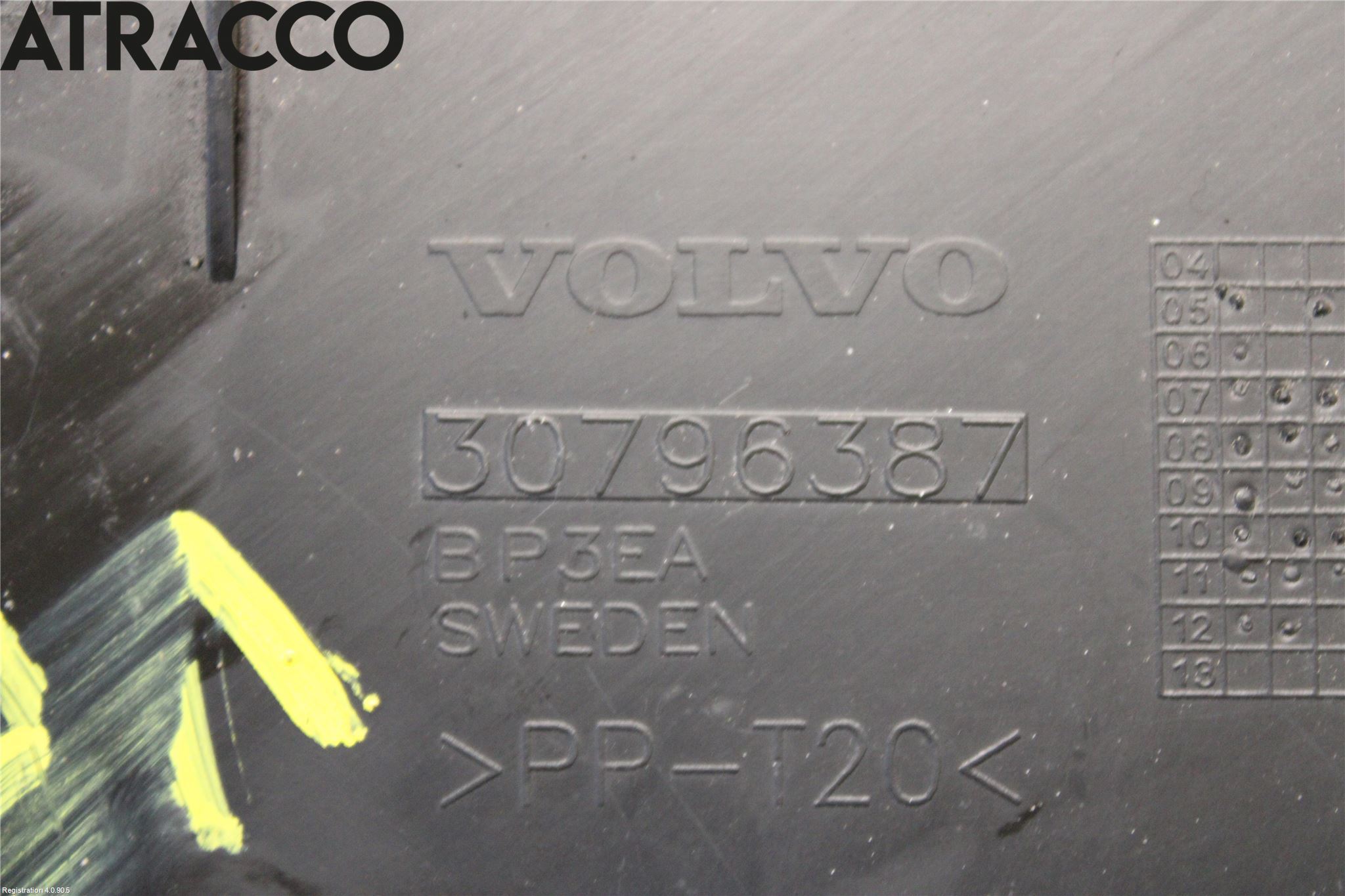 Volvo V70 08-13 Støtfangerfeste Foran Venstre