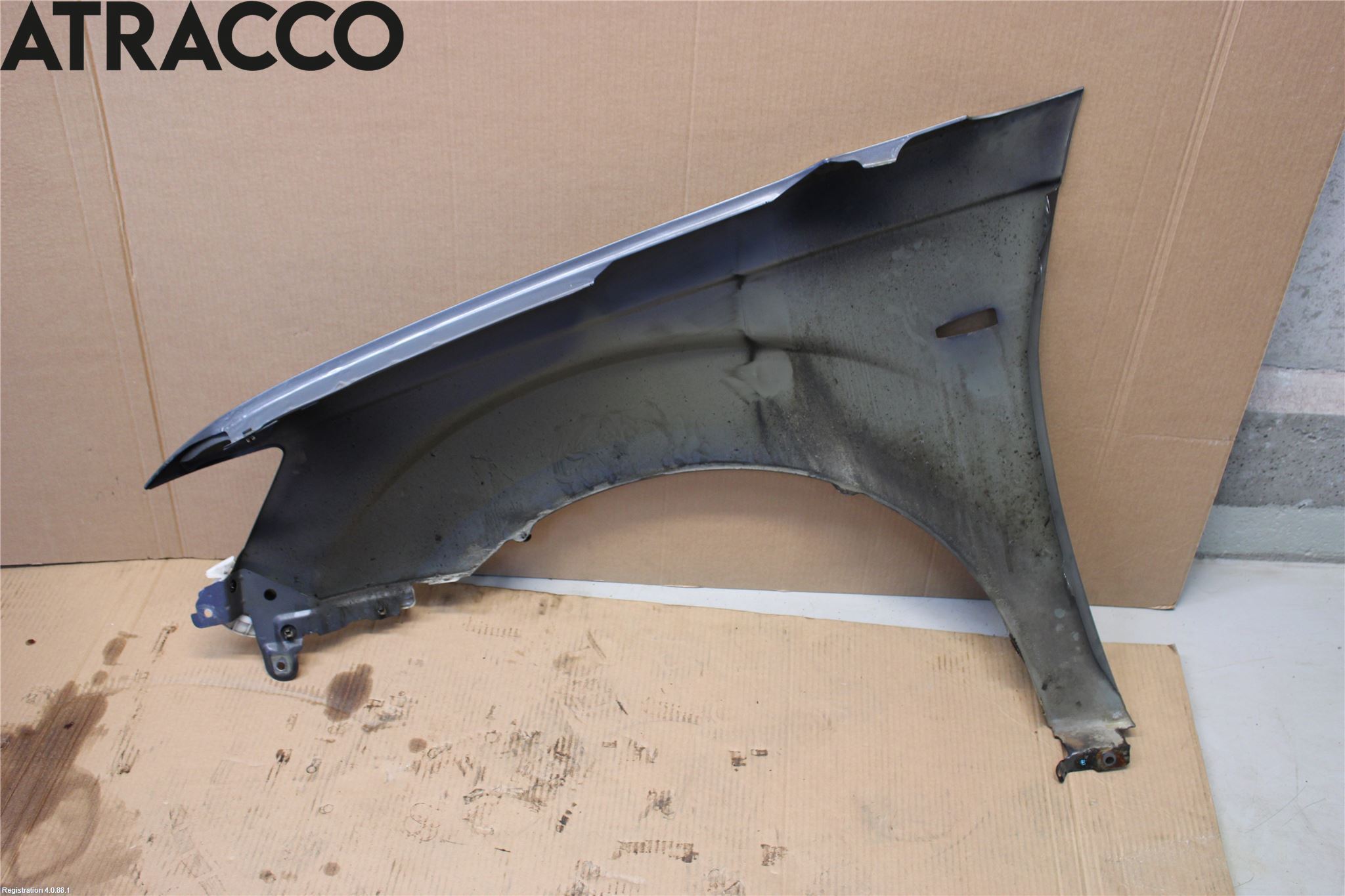 Mitsubishi OUTLANDER 07-12 Skjerm Foran Høyre