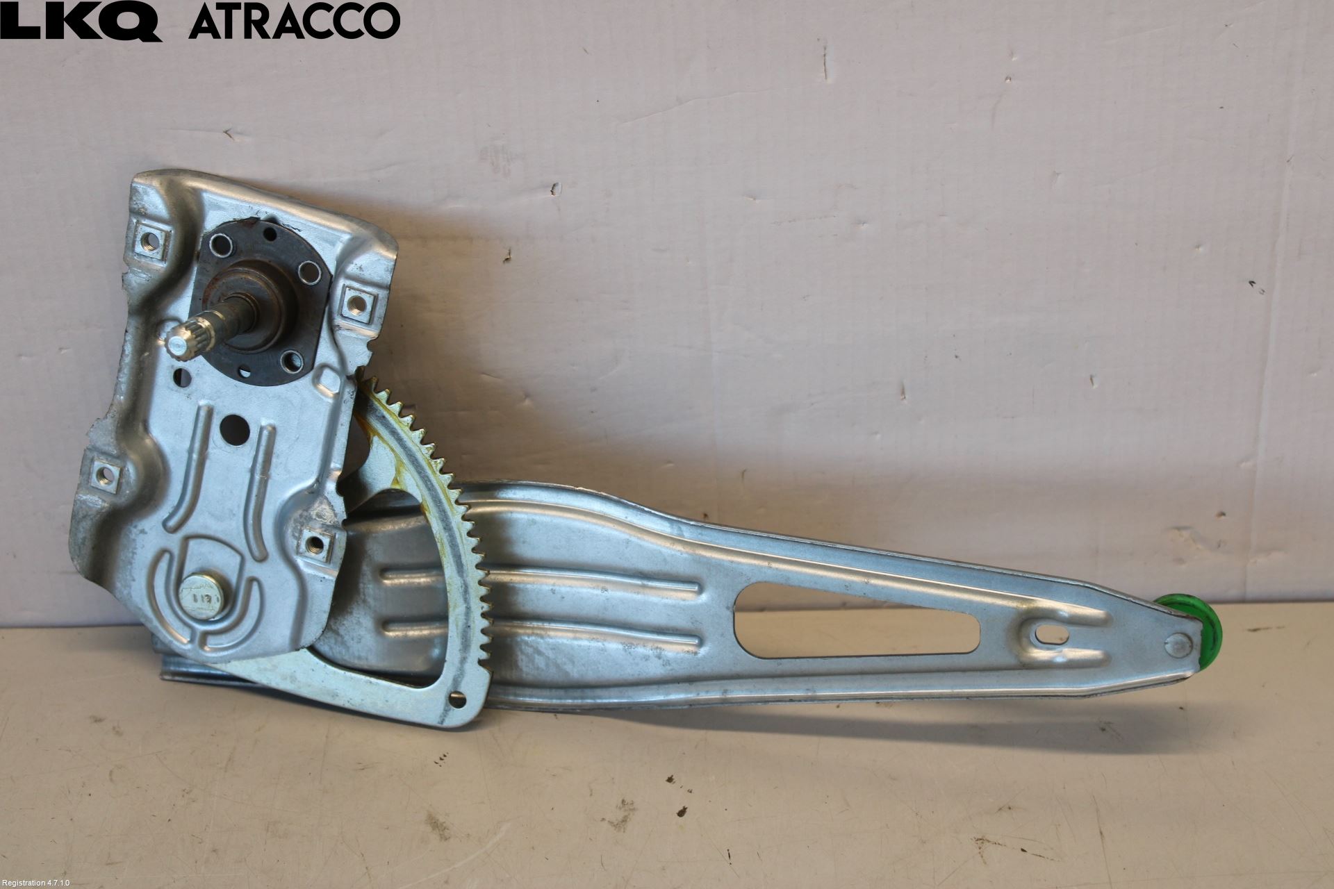 Toyota YARIS XP90 06-11 Vindusheis