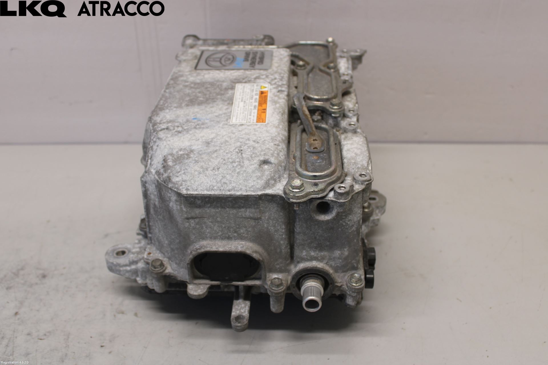 Toyota YARIS XP130 15-20 Hybridconverter