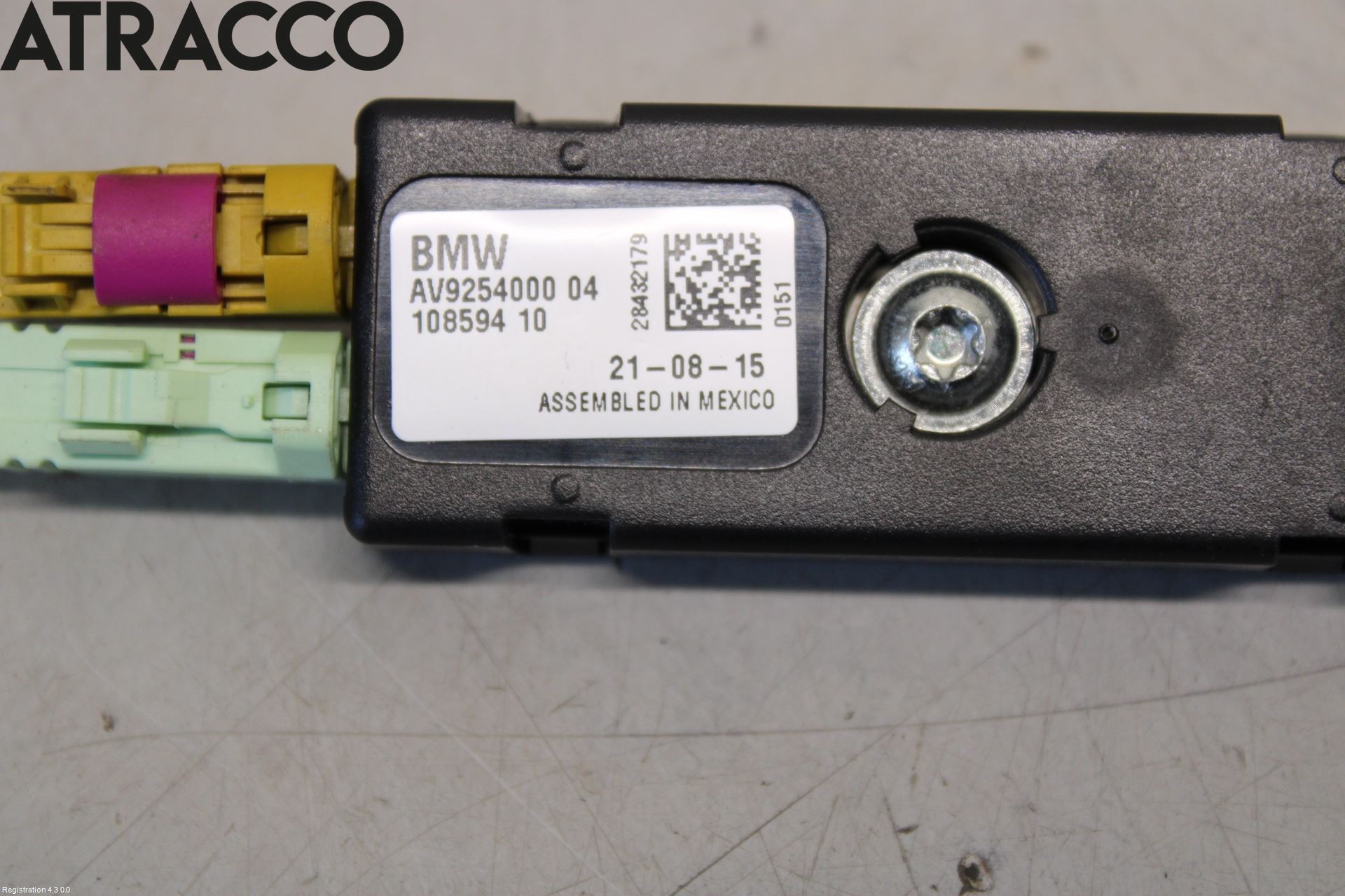 BMW i3 I01 13-22 Stereo Antenneforsterker