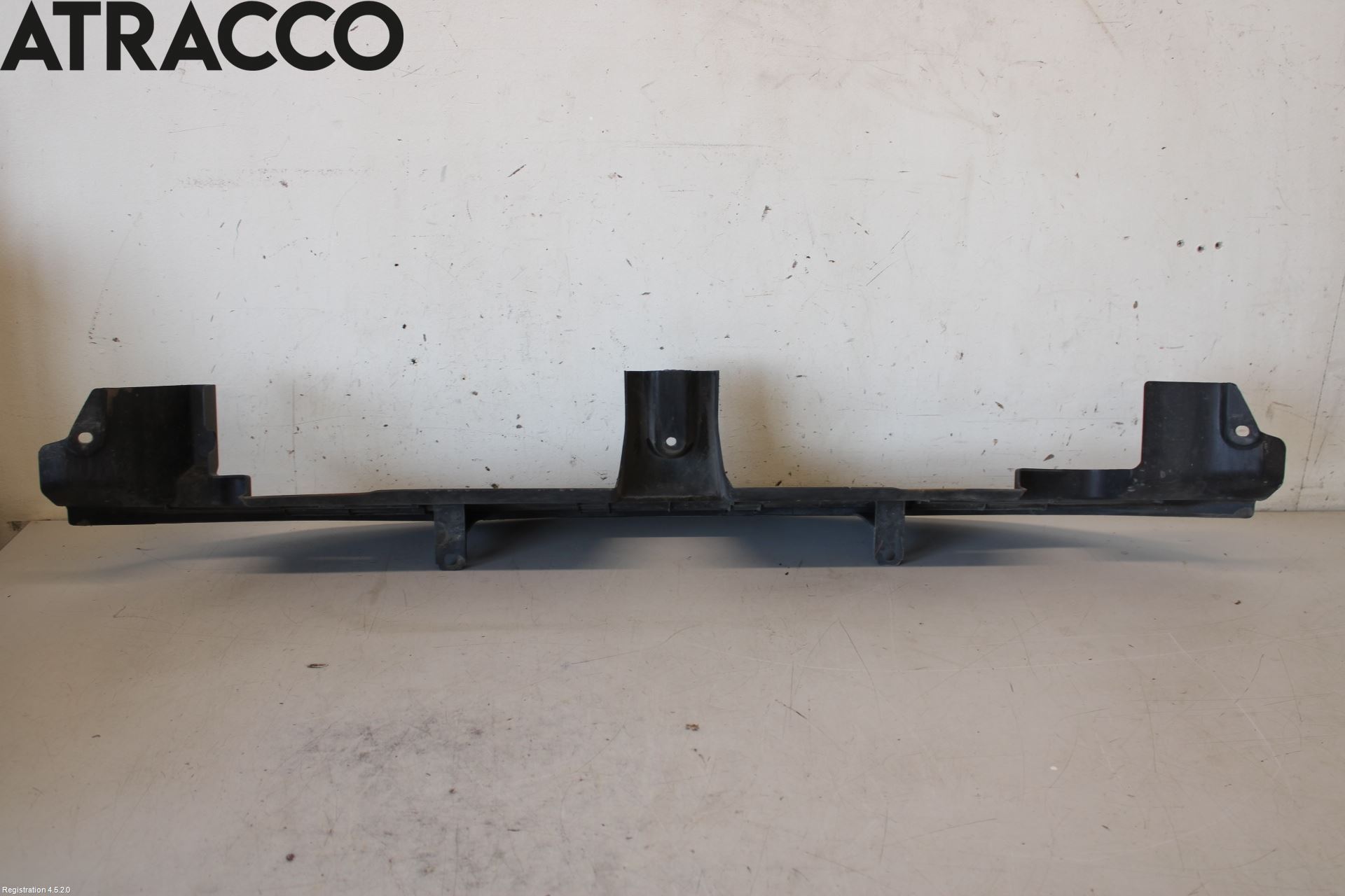 Suzuki LIANA Frontplate Nedre