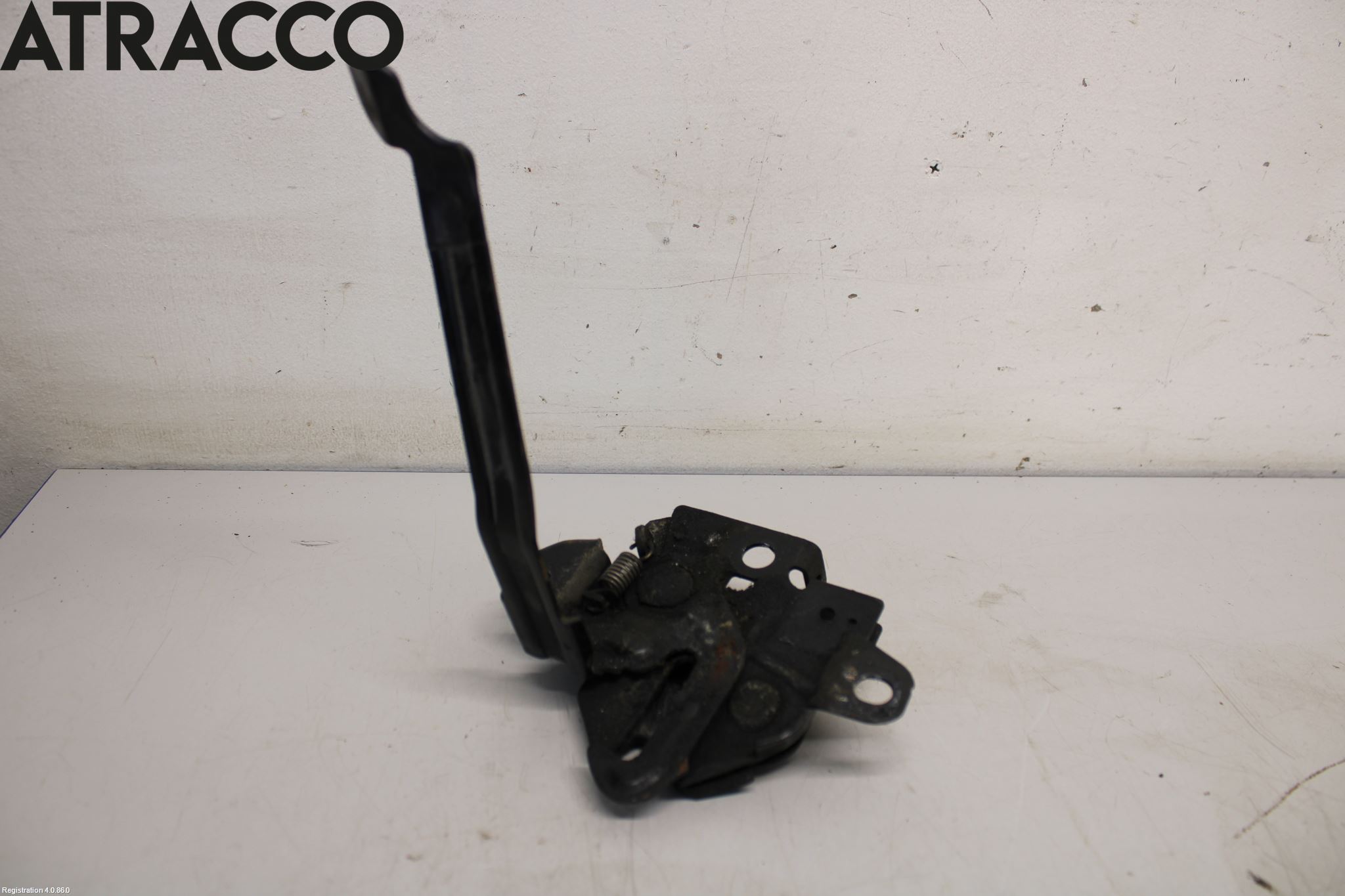 Toyota AURIS 13-19 Panserlås