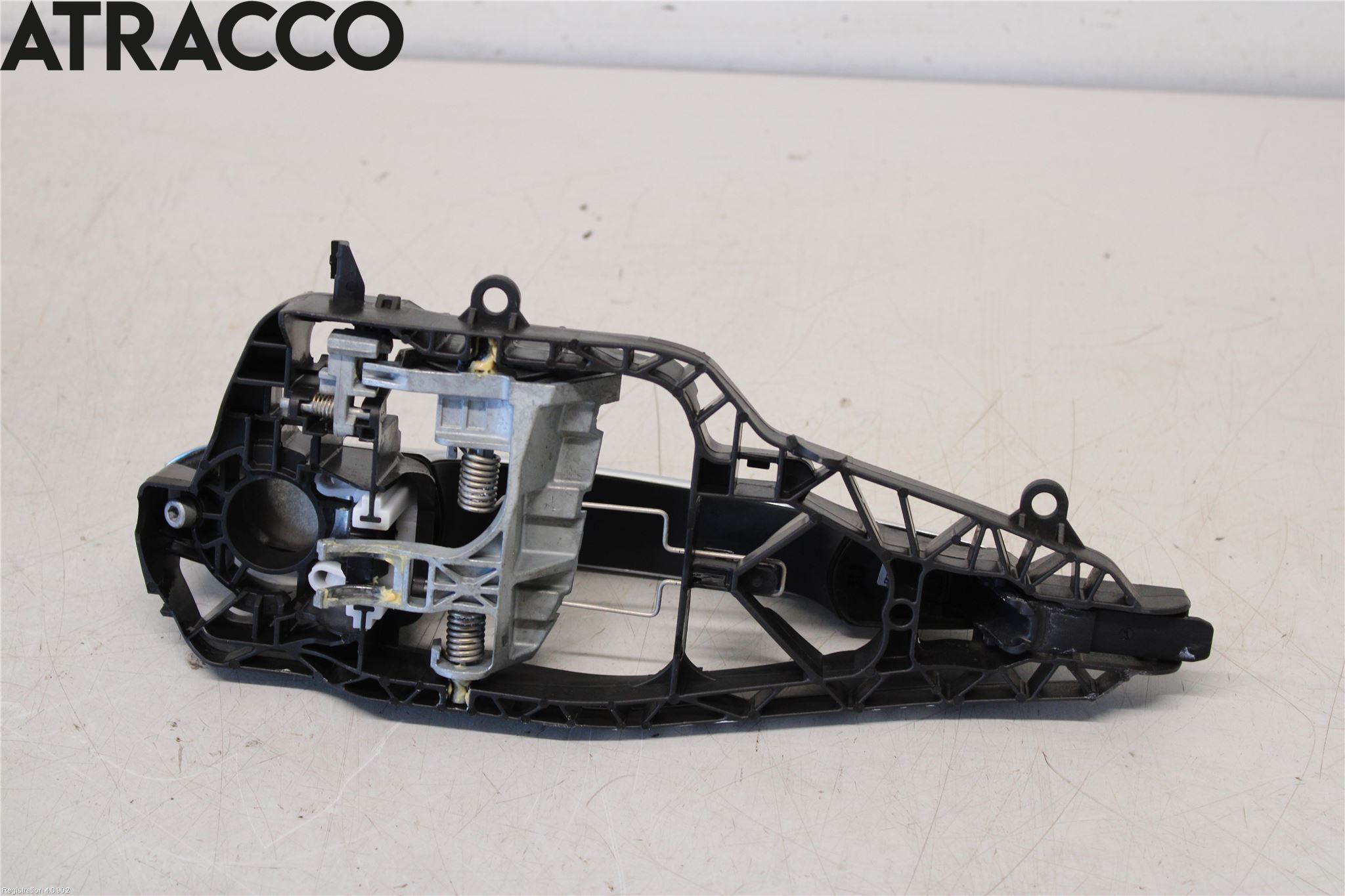 Mini COUNTRYMAN F60 17-23 Dørhandtak Ytre Høyre