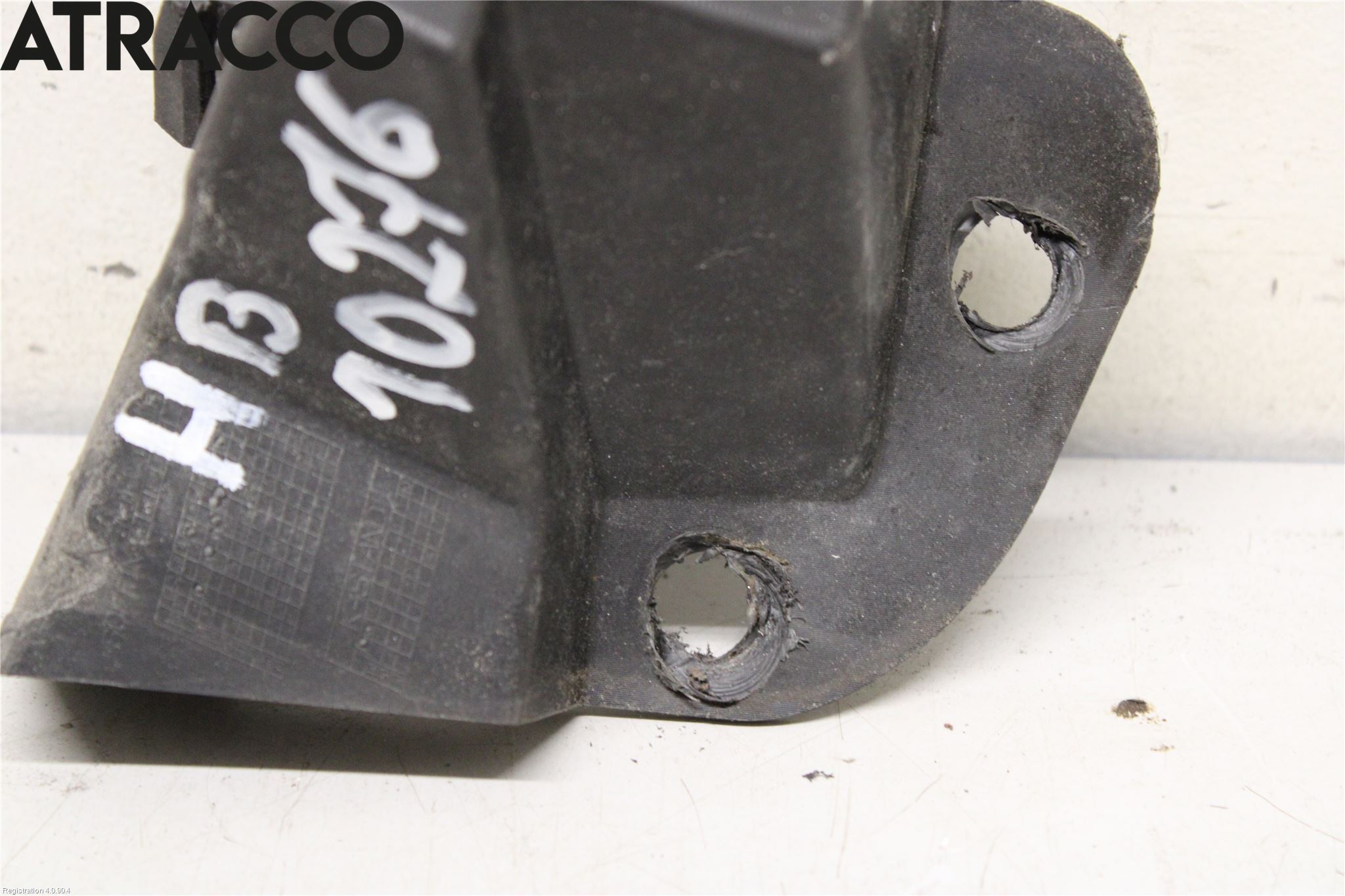 Ford FIESTA (VII) 18-23 Støtfanger Bak Feste