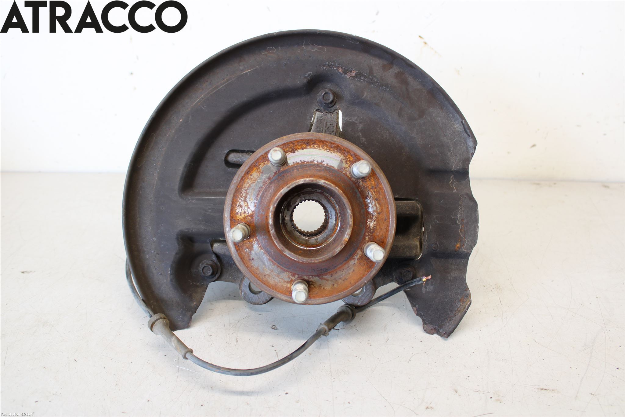 Ford FOCUS 11-14 Spindel Vf