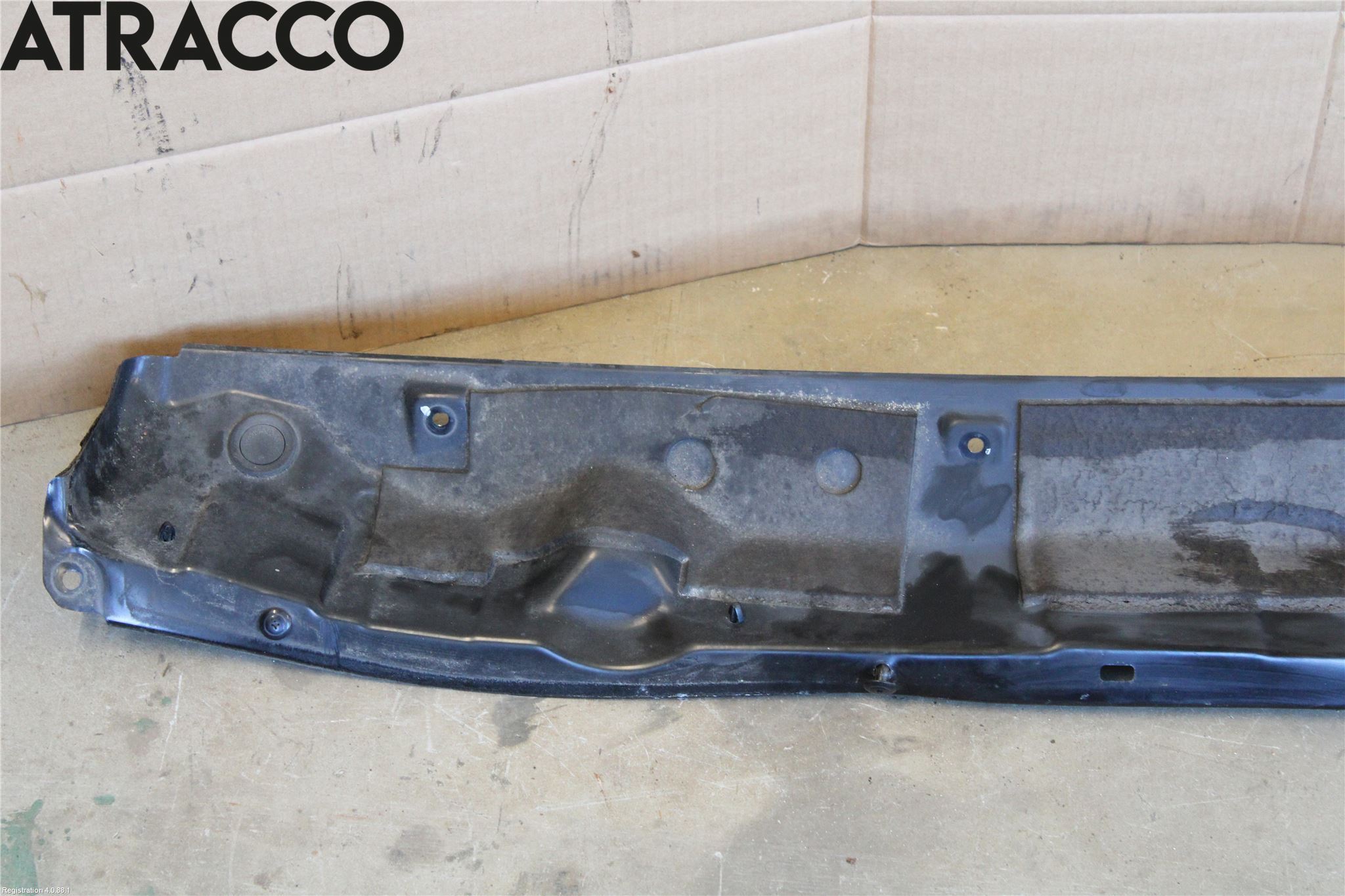 Kia SPORTAGE (SL) 11-15 Visker Deksel-Grill-Under Frr