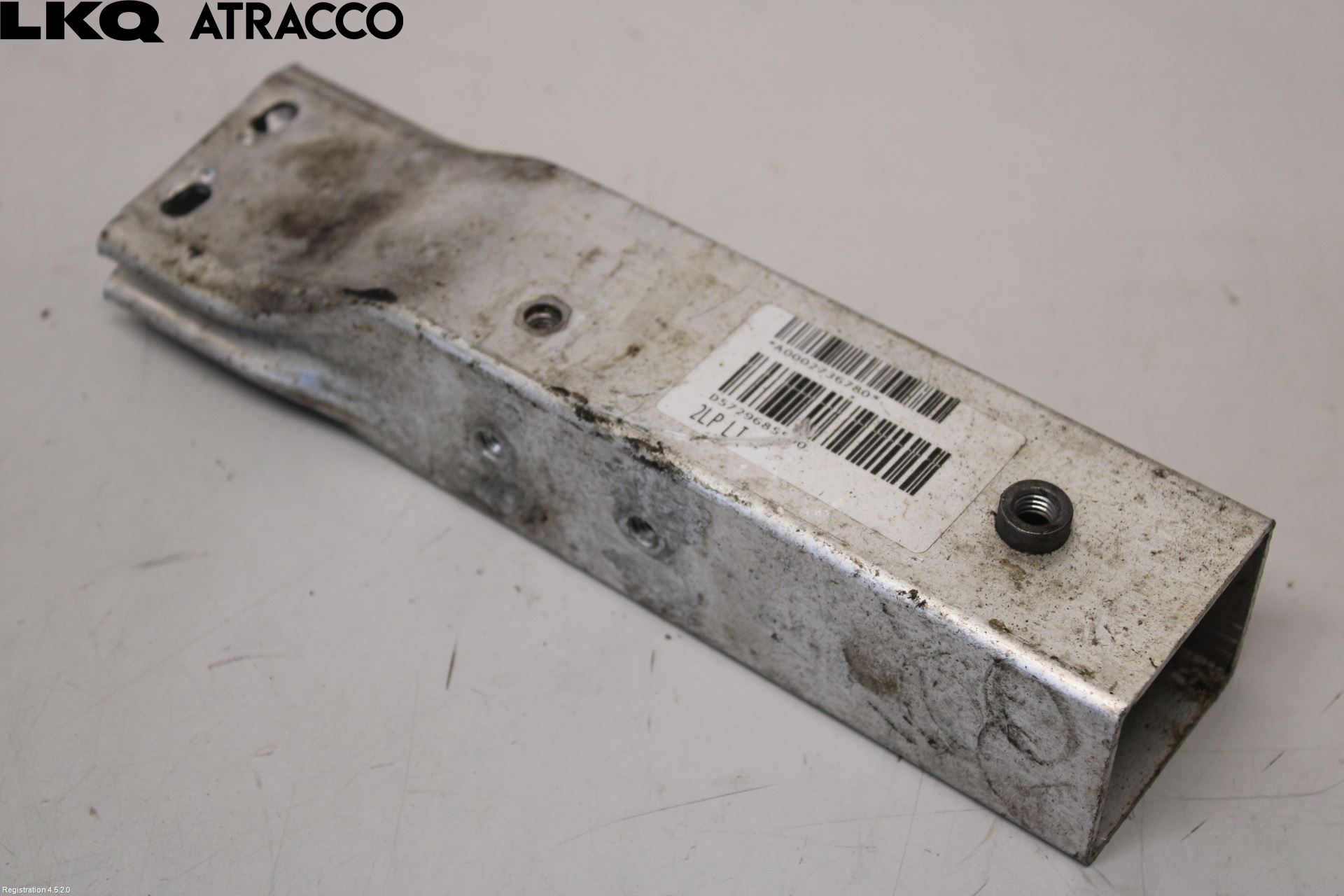 BMW i3 I01 13-22 Støtfanger Foran Feste