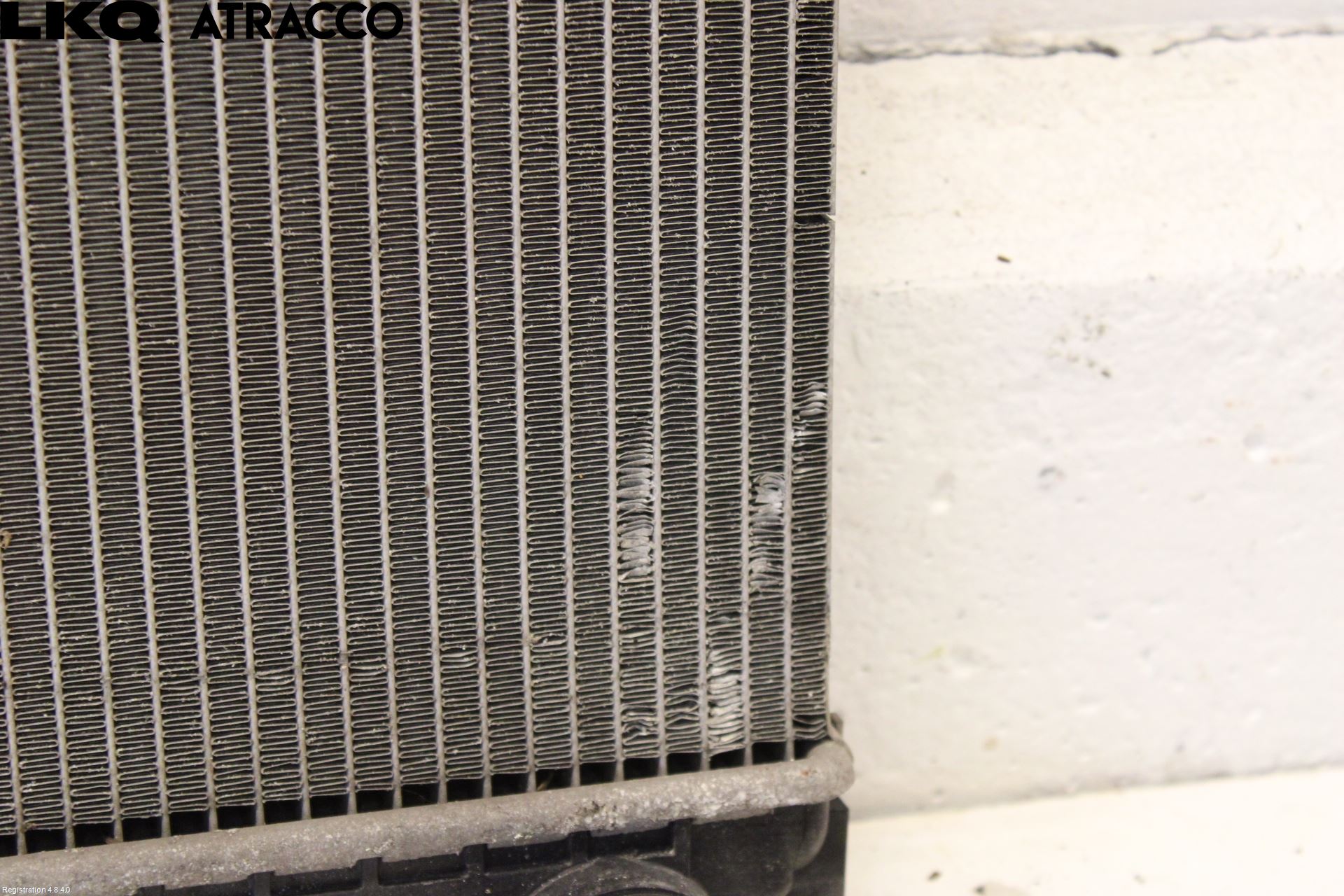 Jaguar XE (X760) 15-24 Radiator Automat