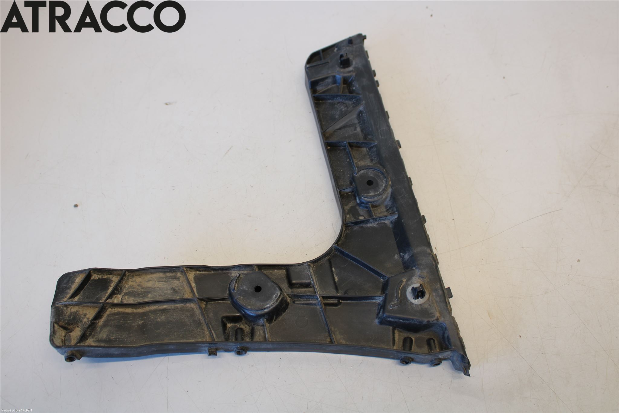 Audi A6 ALLROAD 12-18 Støtfangerfeste Bak Venstre