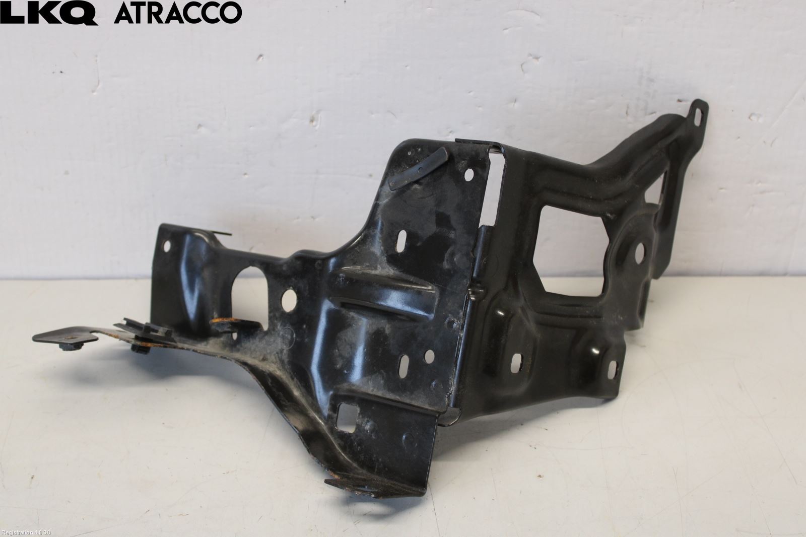 BMW 2 F45 Active Tourer 14-21 Frontlykt Holder-Feste