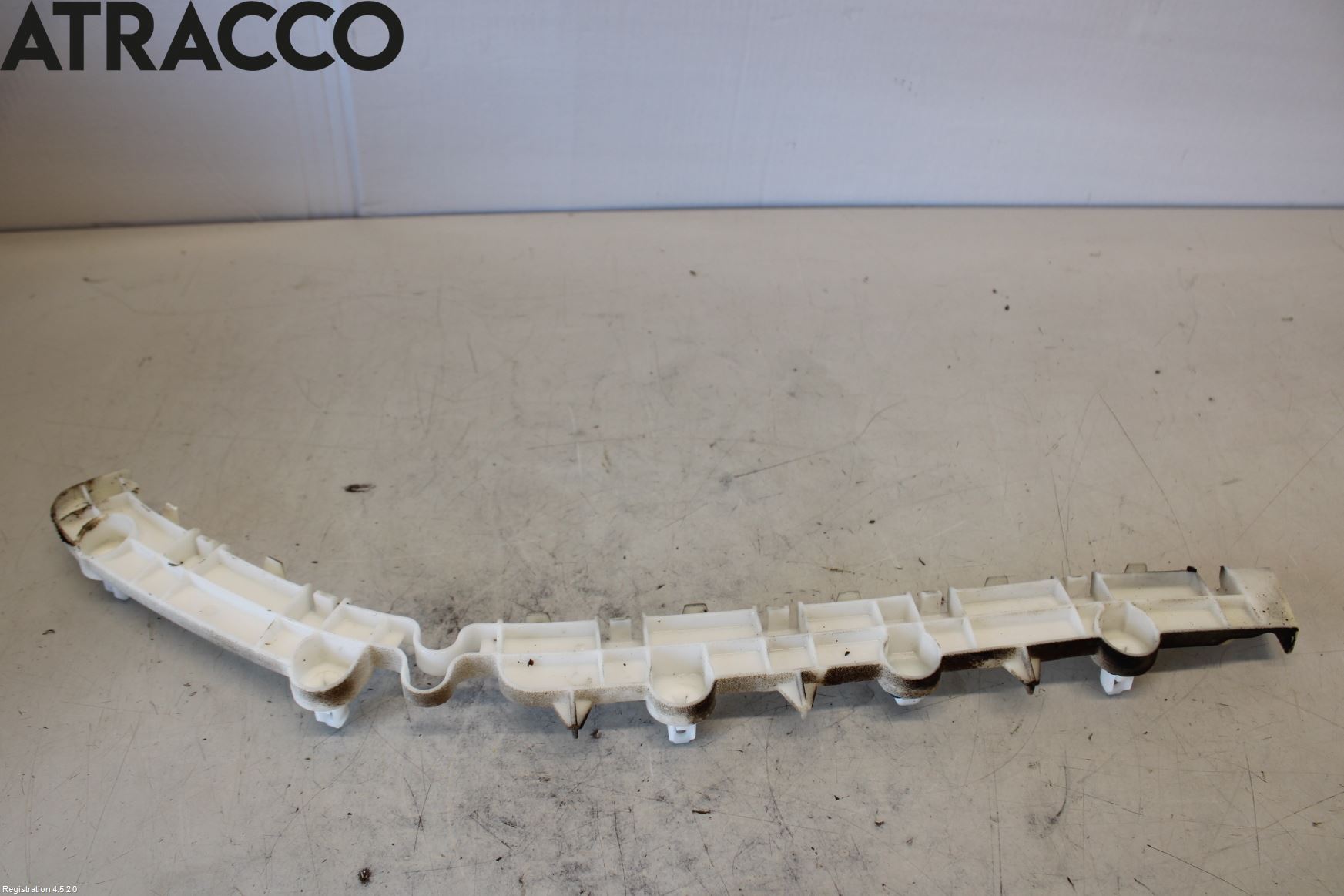 Mitsubishi OUTLANDER 13-21 Støtfangerfeste Bak Høyre