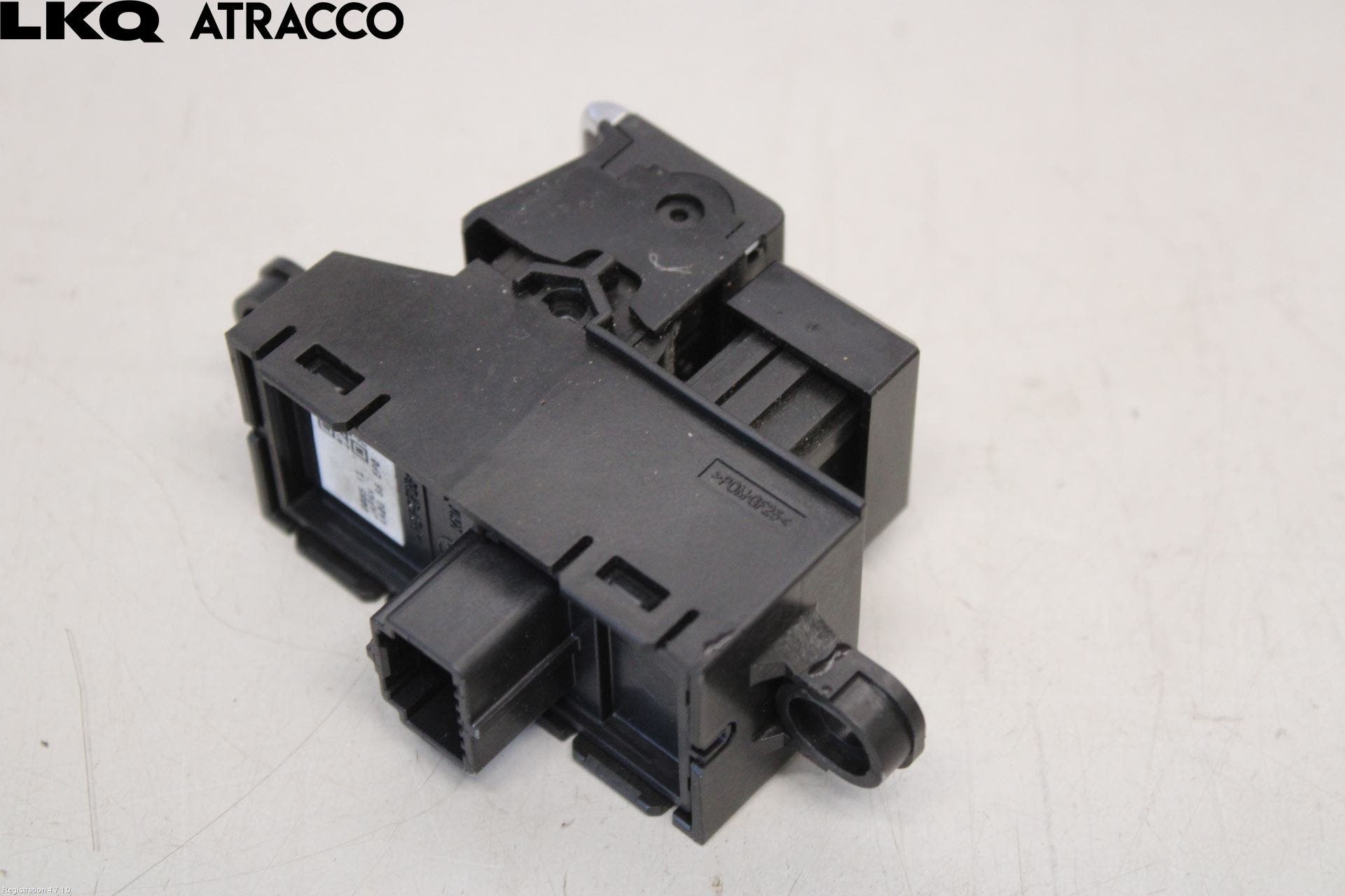 Mazda CX-5 12-17 Bryter Parkeringsbrems