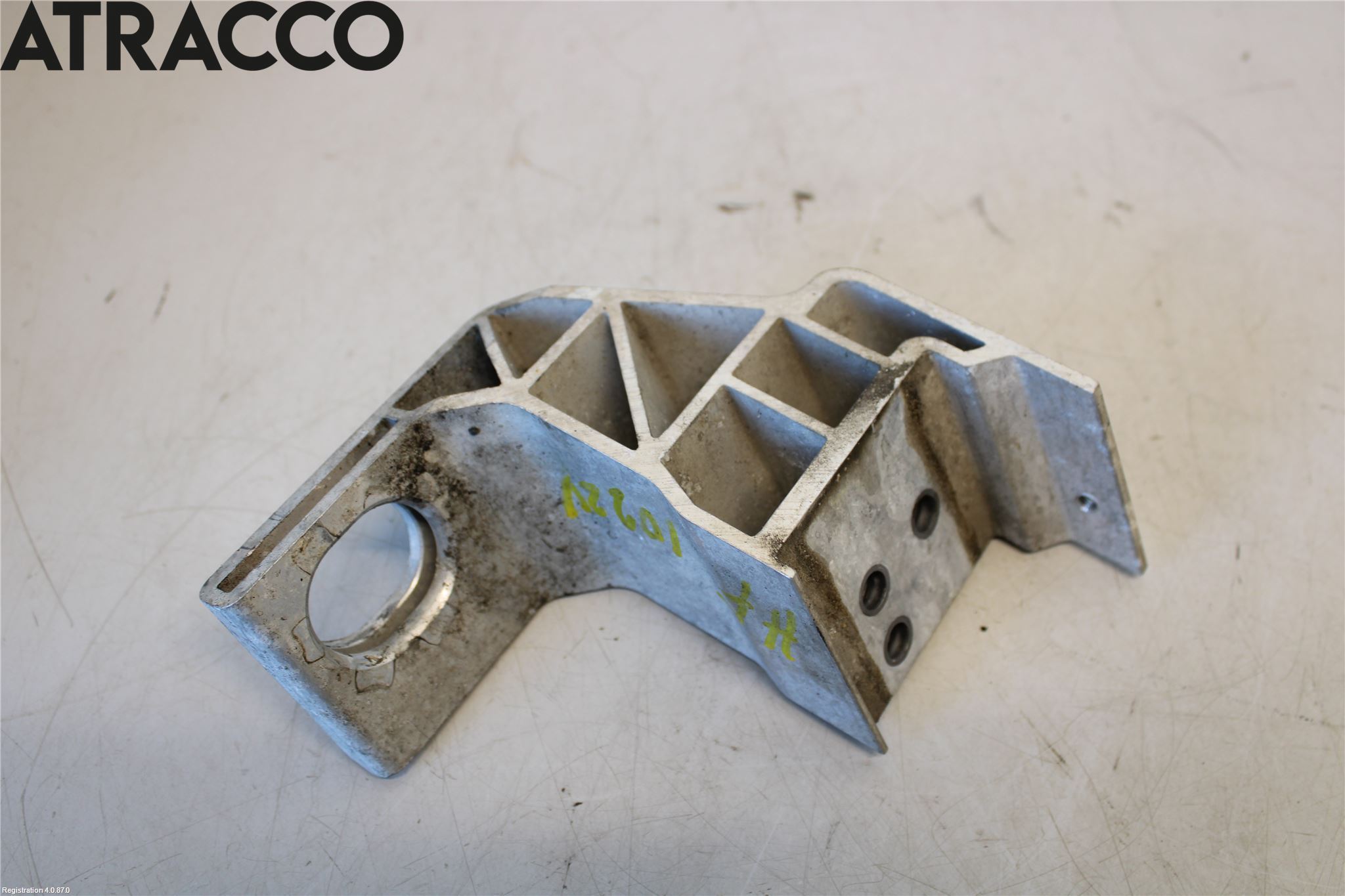 Mercedes-Benz MB C-KLASS (W205) 14-21 Radiator Feste - Ramme - Bjelk