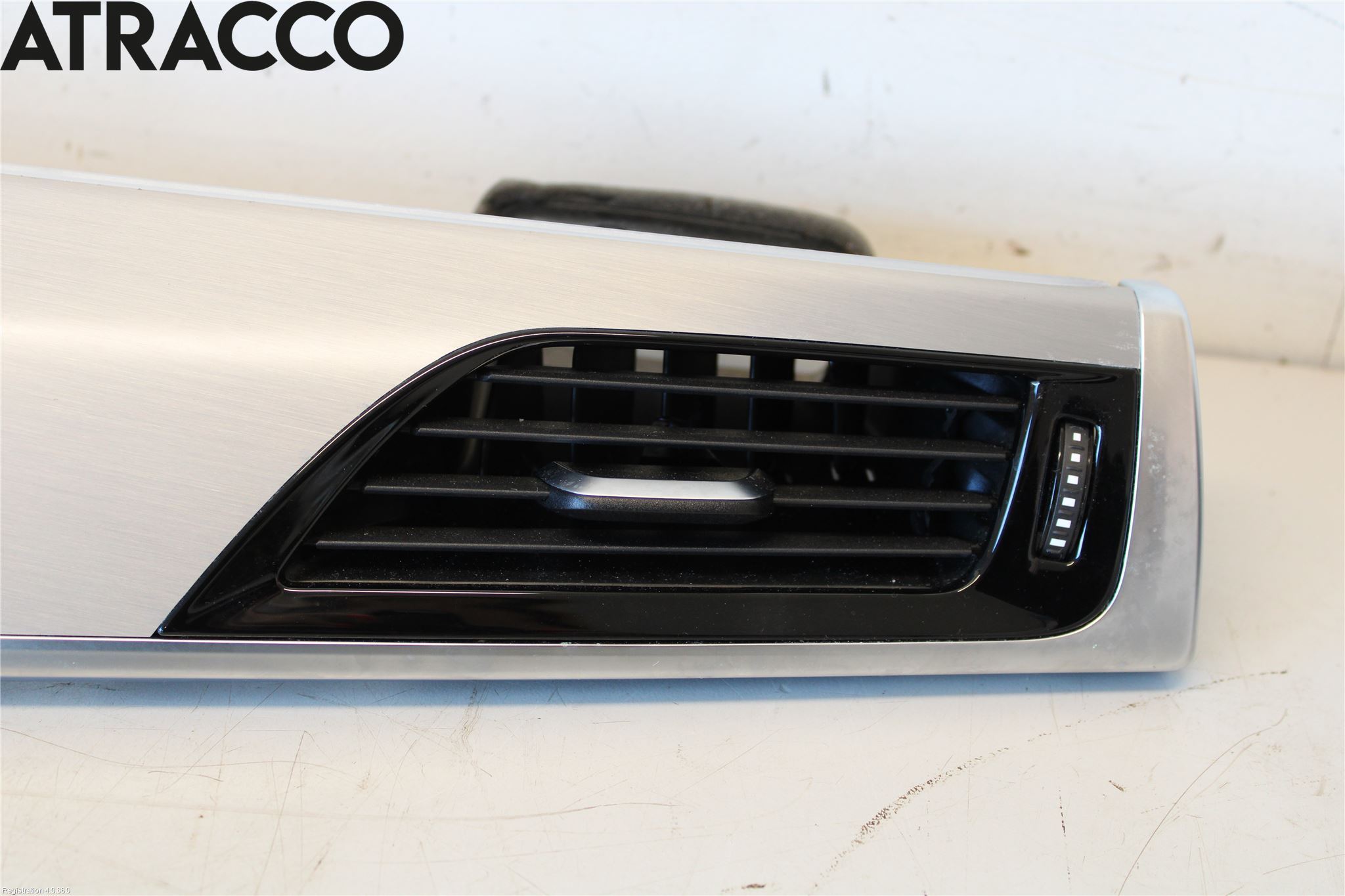 BMW 5 G30/G31/F90 17-23 Dashbord Kanal - Dyse