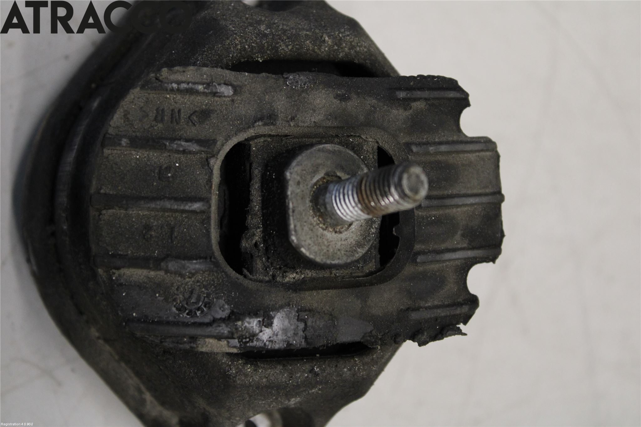 BMW 5 E60/61 Sed/Tou 02-10 Motor Feste Gummi