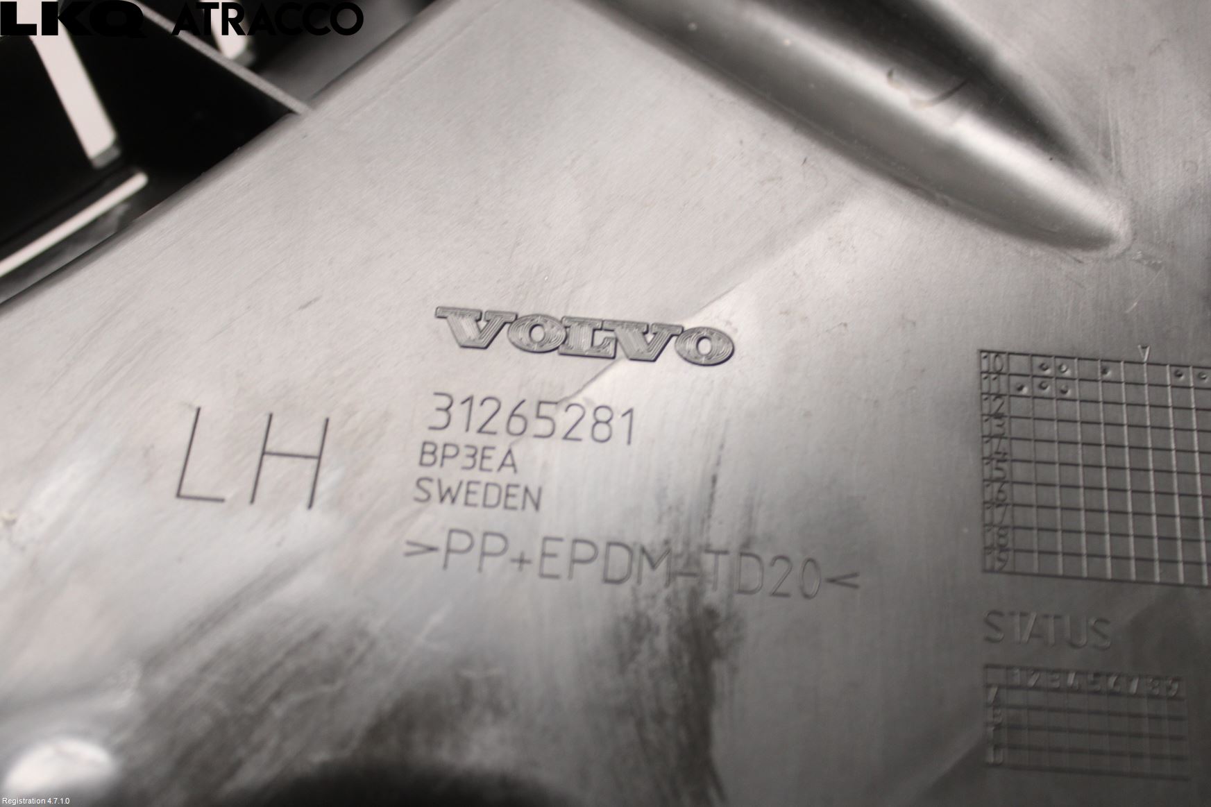 Volvo V60 11-13 Støtfangerfeste Bak Venstre