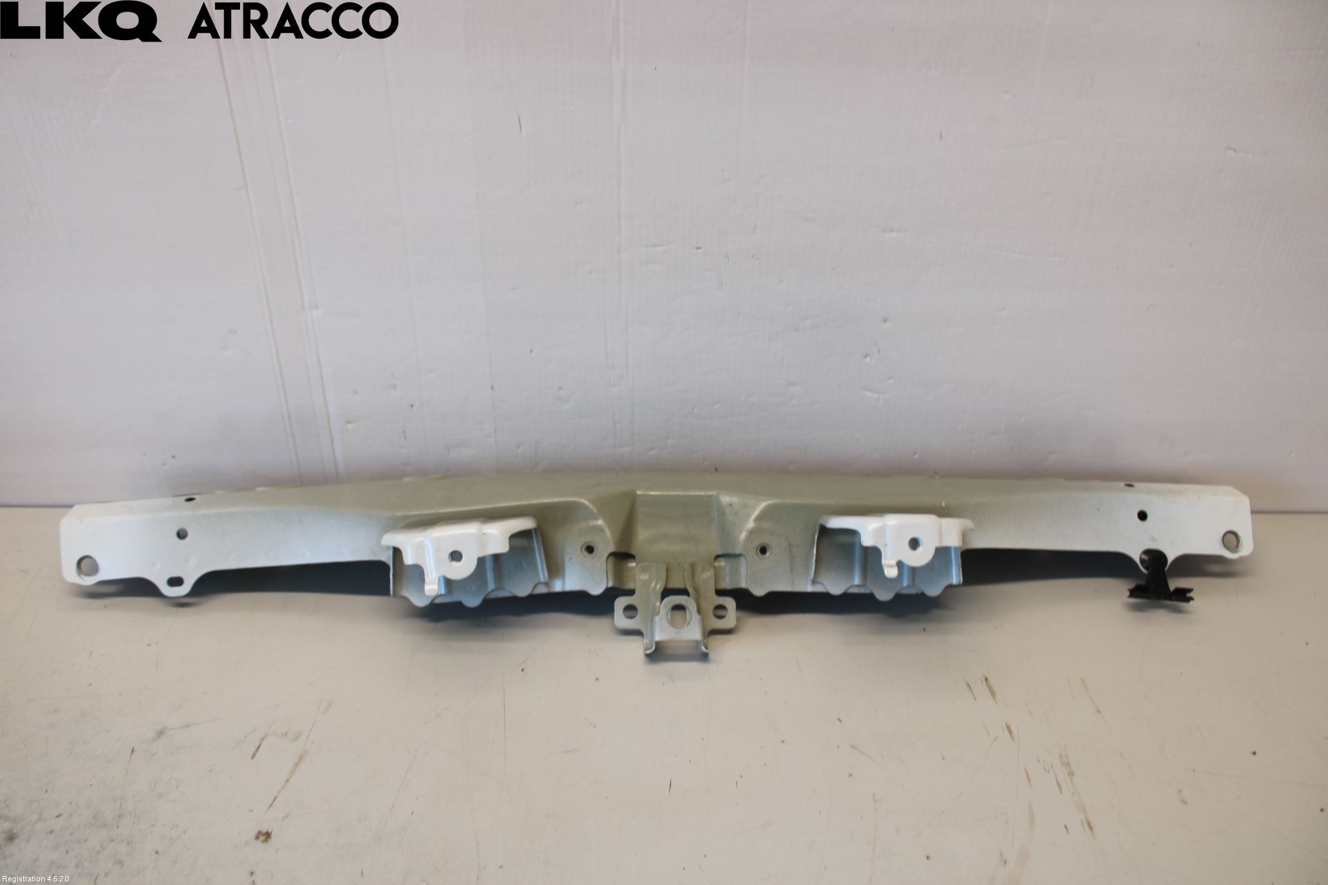 Toyota bZ4X EA10 22- Front Øvrig