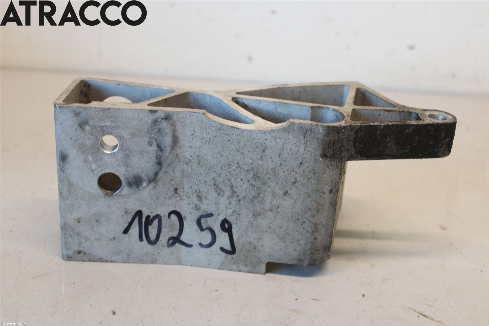 Volvo V70 05-08 Motor Feste Stål-Alu