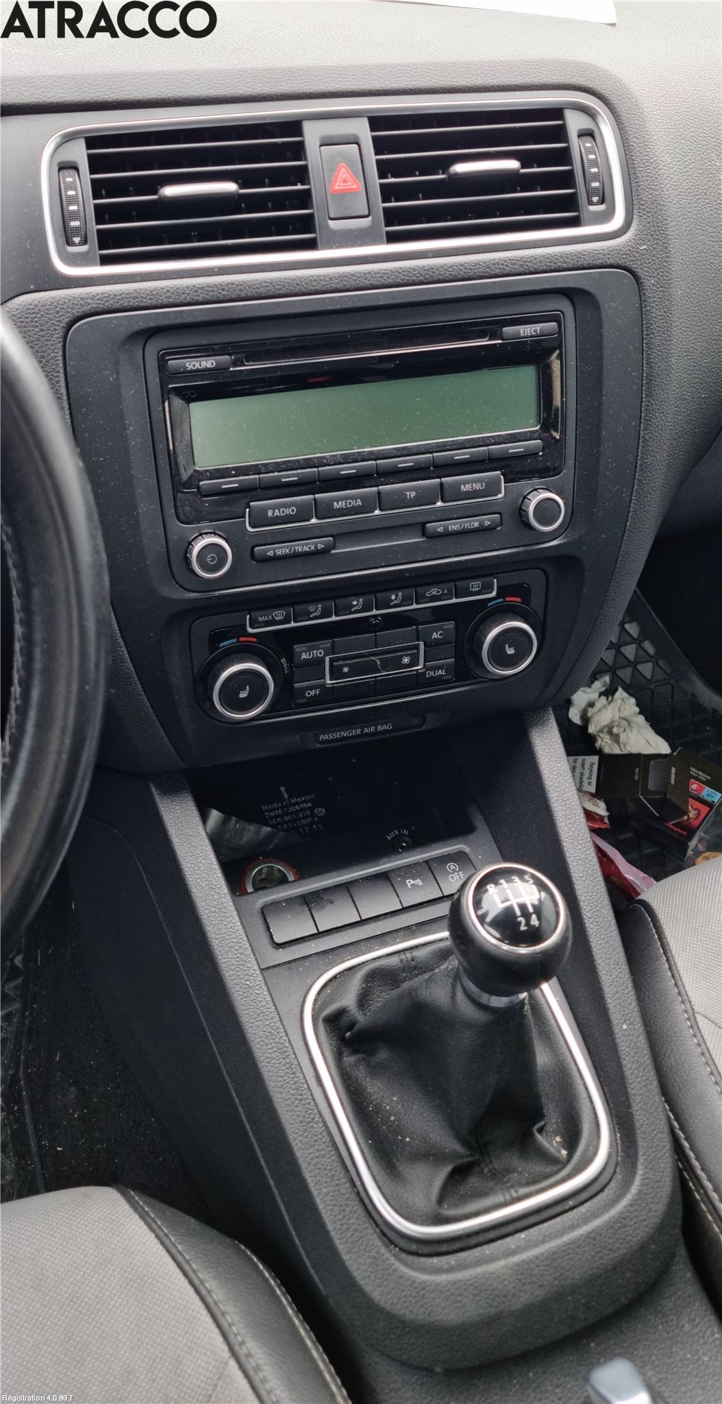 Volkswagen VW JETTA V 06-10 Stereo Radio Med Cd