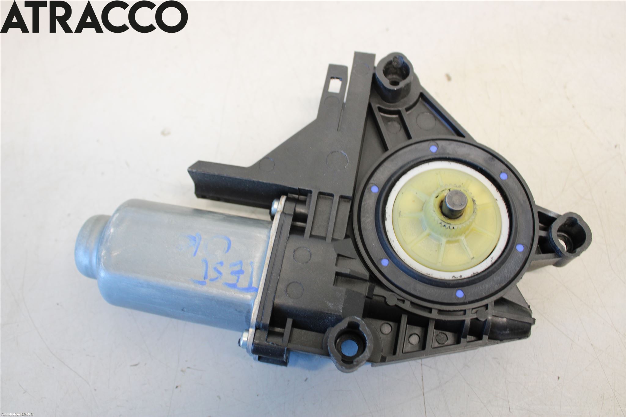 Volkswagen VW CADDY      04-10 Vindusheismotor