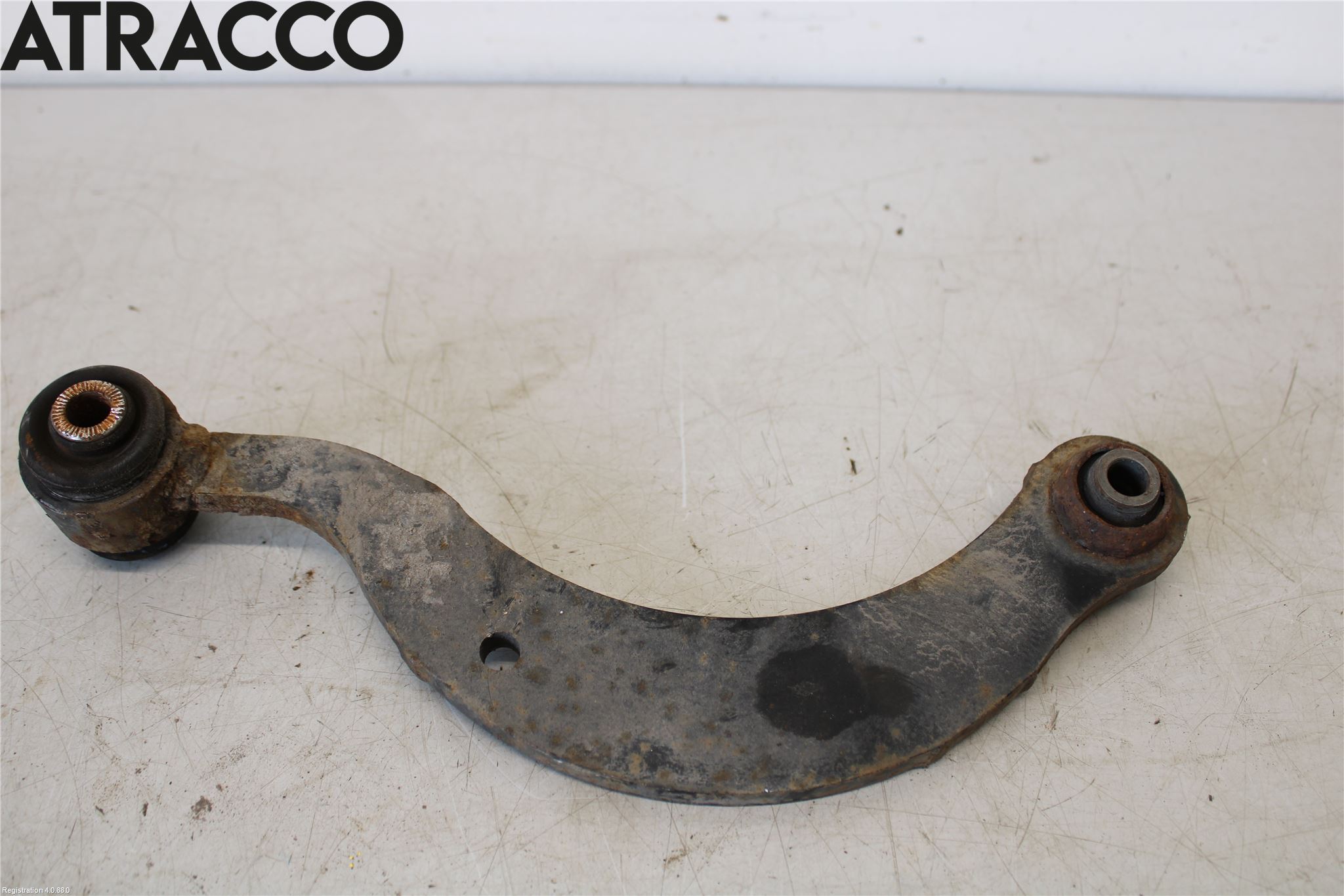 Toyota AURIS 13-19 Bærearm Bak Høyre Øvre