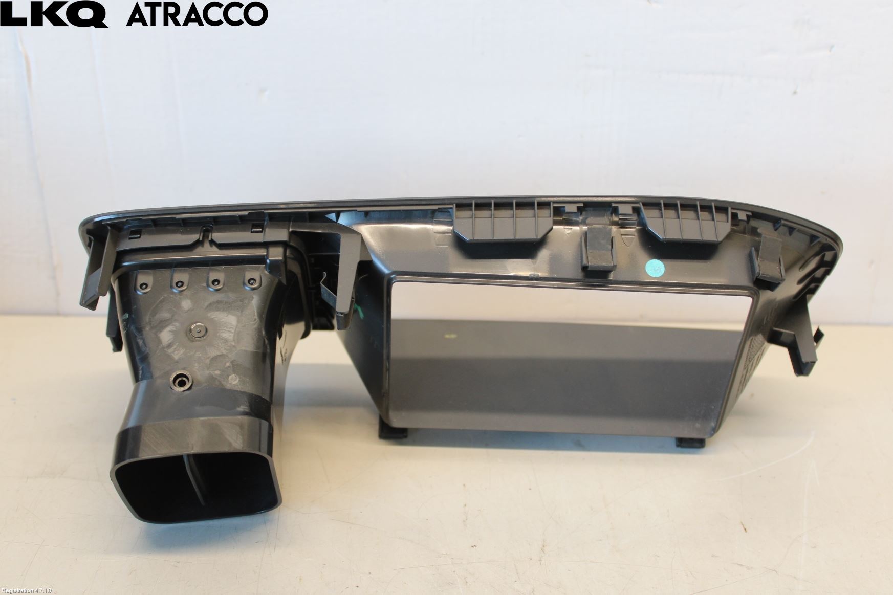 Volvo V60 11-13 Dashbord Kanal - Dyse