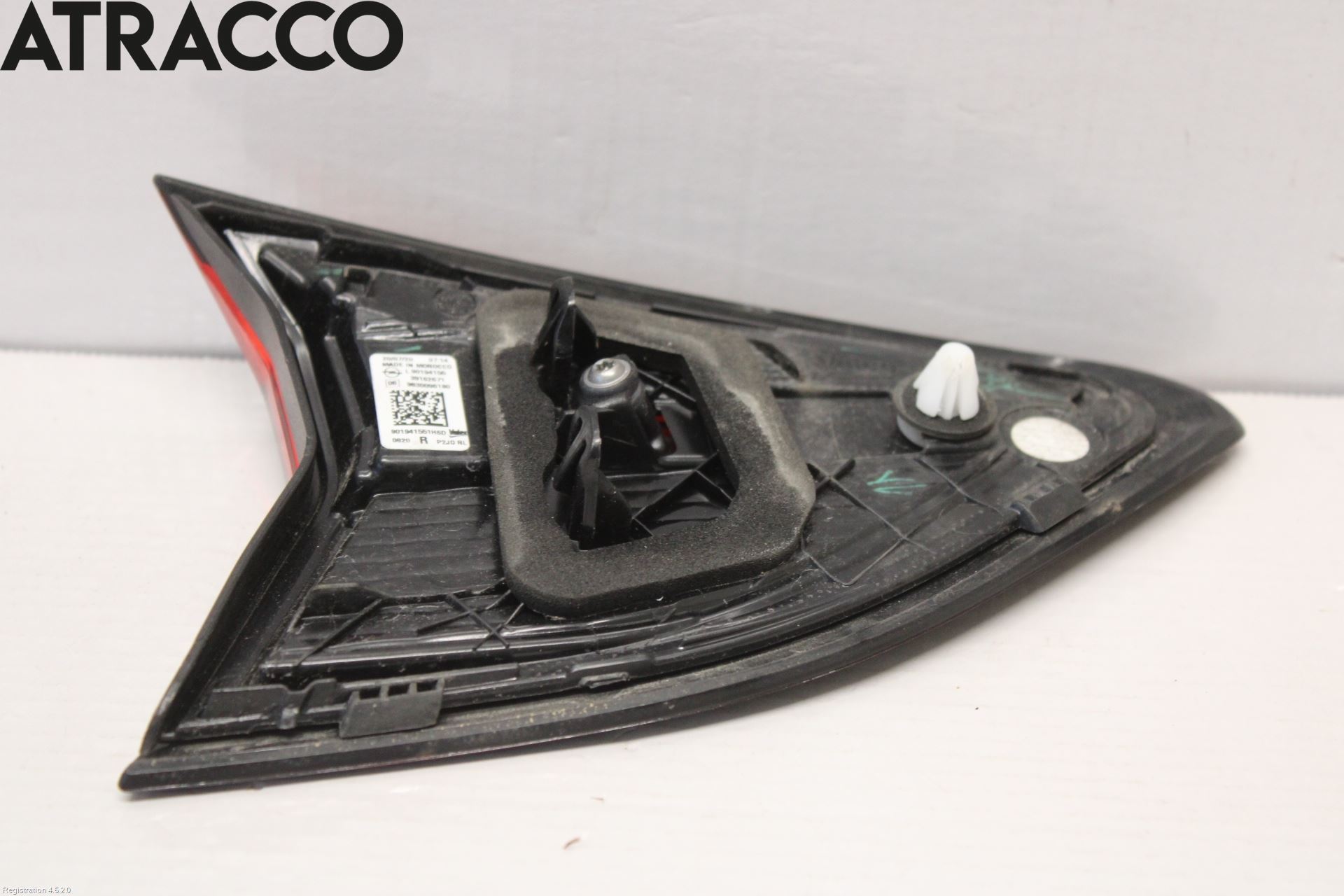 Opel CORSA F, CORSA-E 20- Baklykt Høyre  På Luke(Indre)