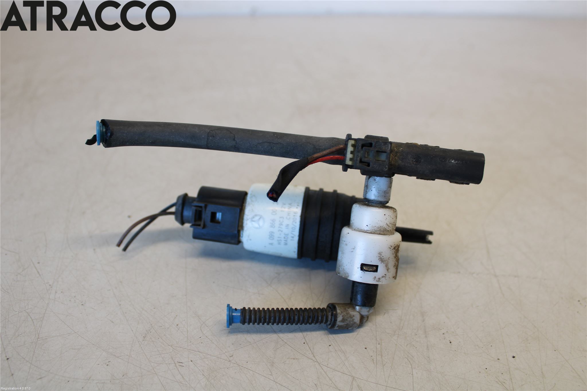 Mercedes-Benz MB C-KLASS (W205) 14-21 Spylerpumpe Frontrute