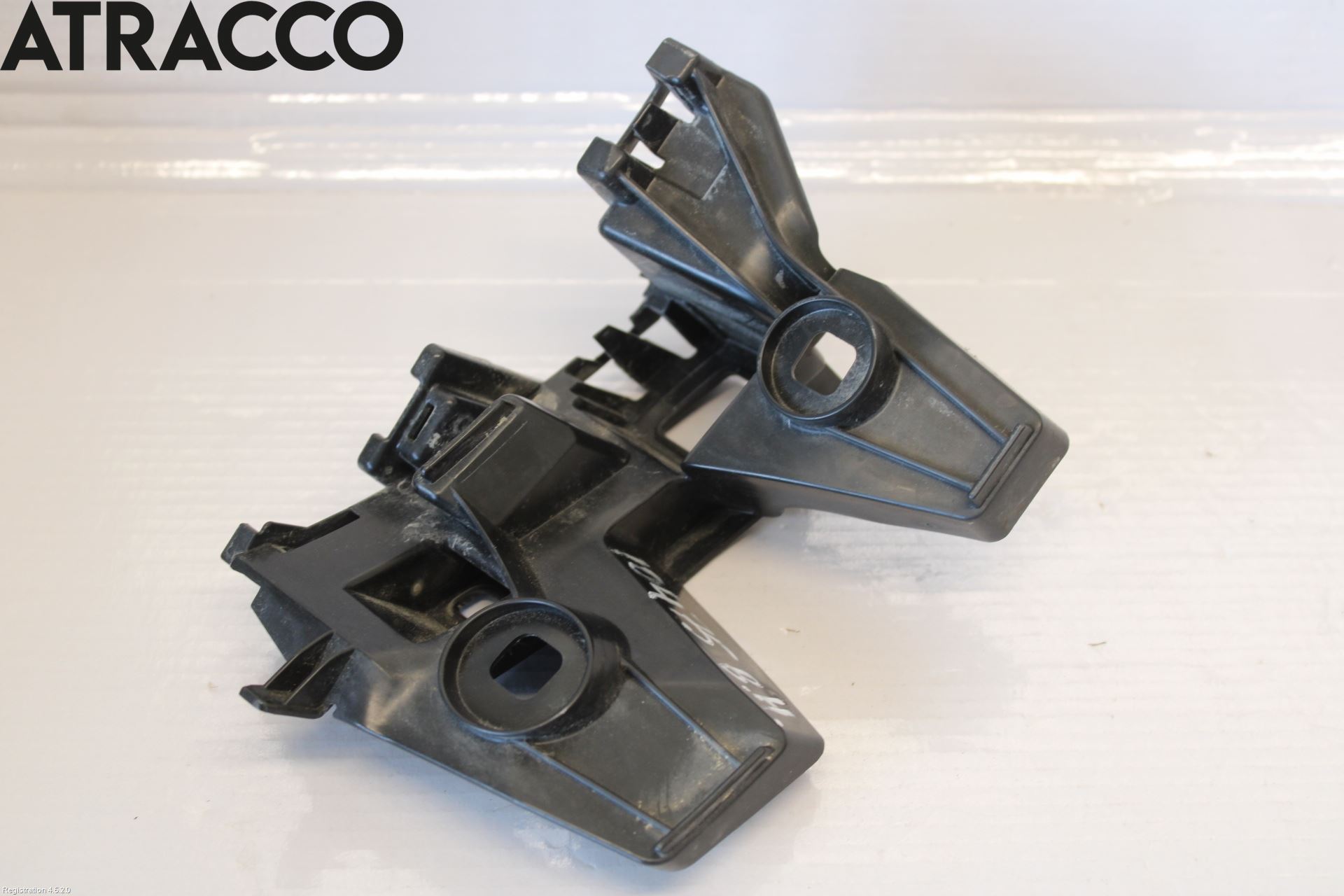 Volkswagen VW PASSAT 15-19 Støtfangerfeste Bak Høyre