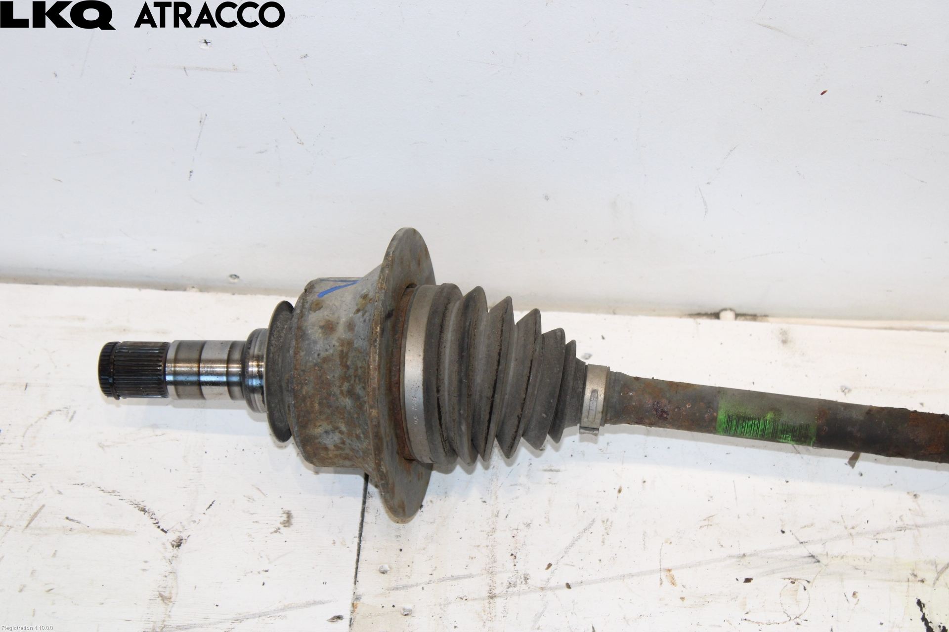 Mercedes-Benz MB ML/GLE-KLASS (W166) 12-18 Drivaksel Foran Kompl Venstre