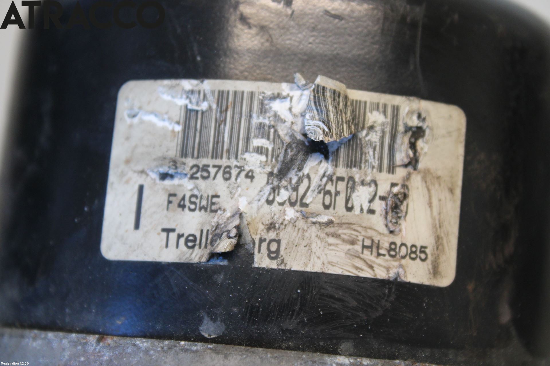 Volvo XC70 08-13 Motor Feste Gummi