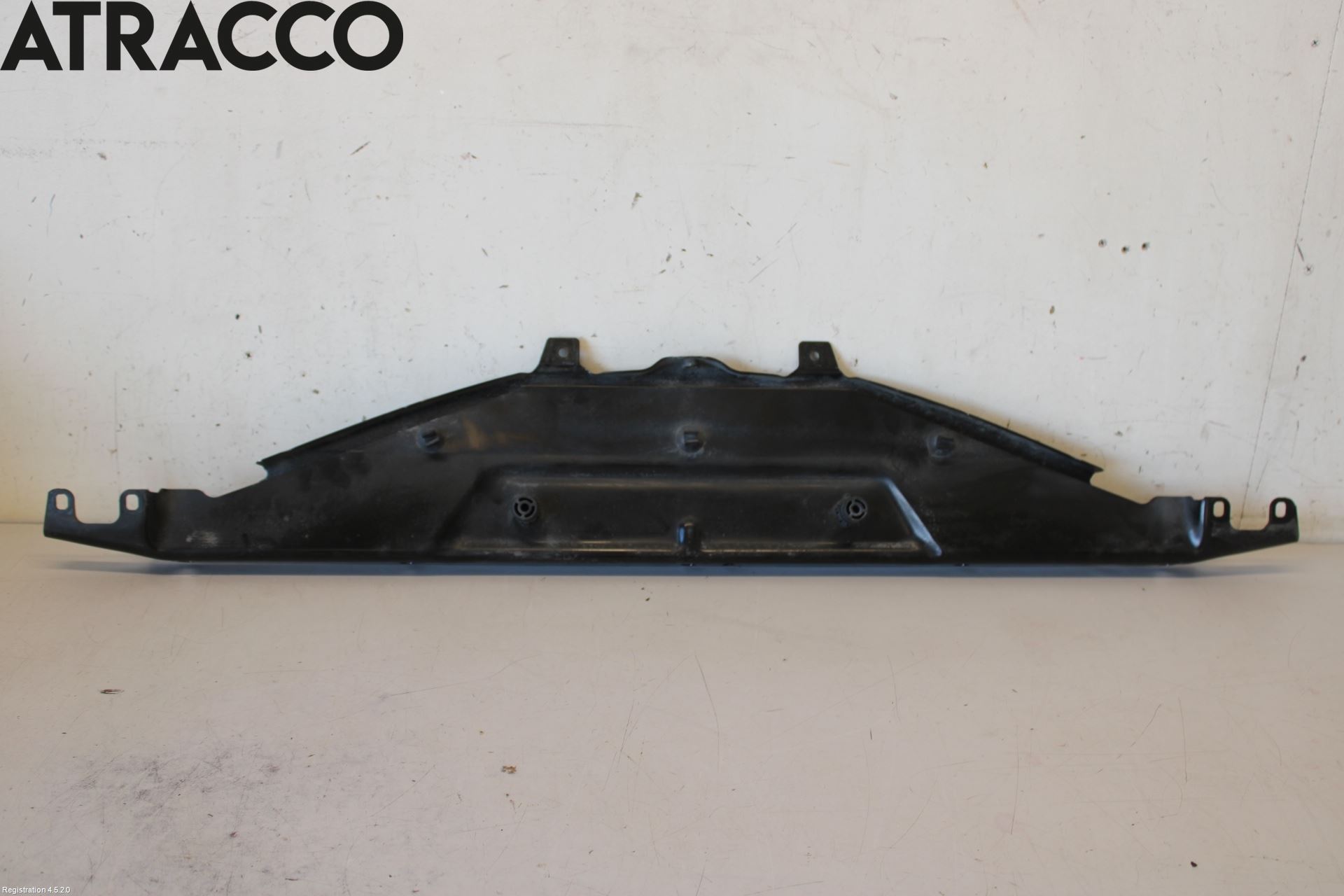 BMW 5 F10/F11/F18 09-17 Frontplate Øvre