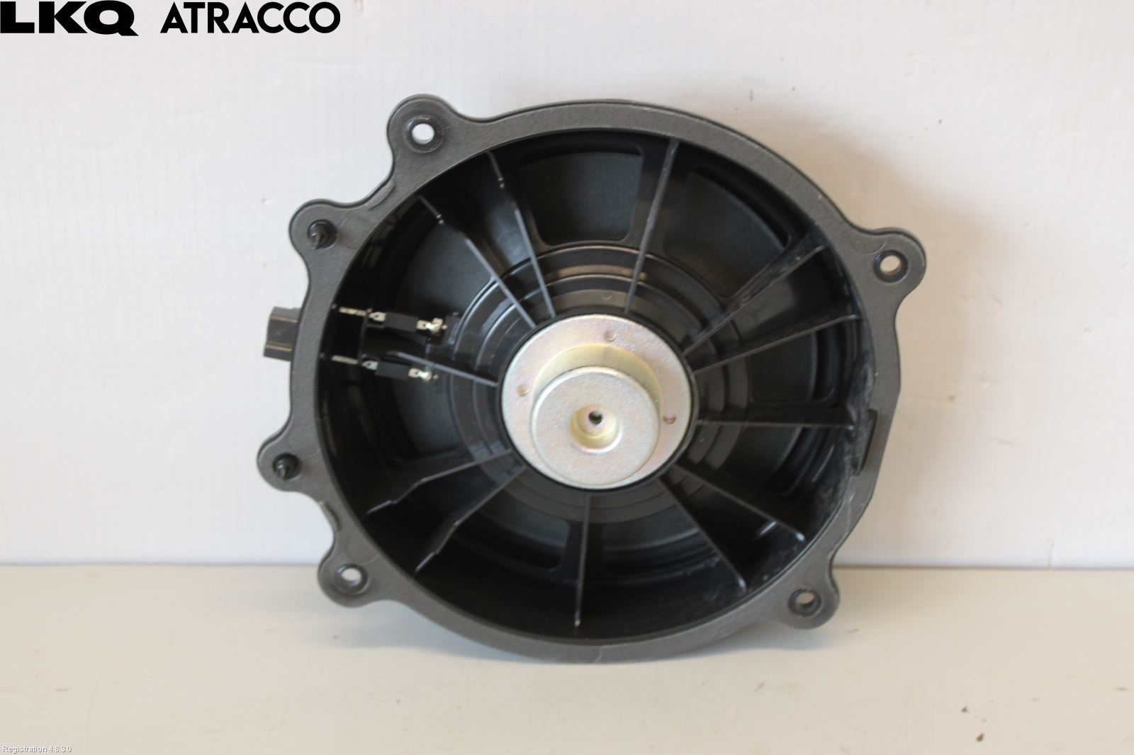 Tesla MODEL 3 17- Innr Høyttaler