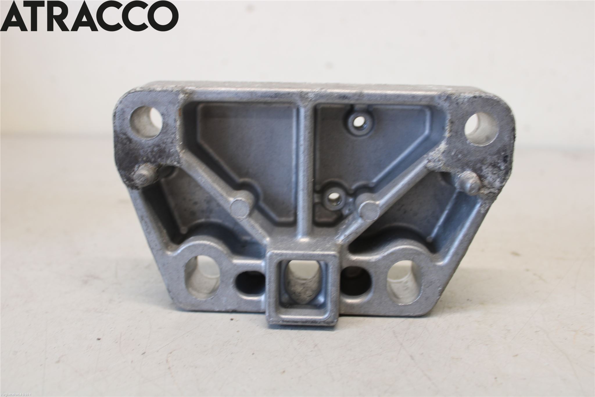 Volkswagen VW GOLF / E-GOLF VII 13-20 Motor Feste Stål-Alu