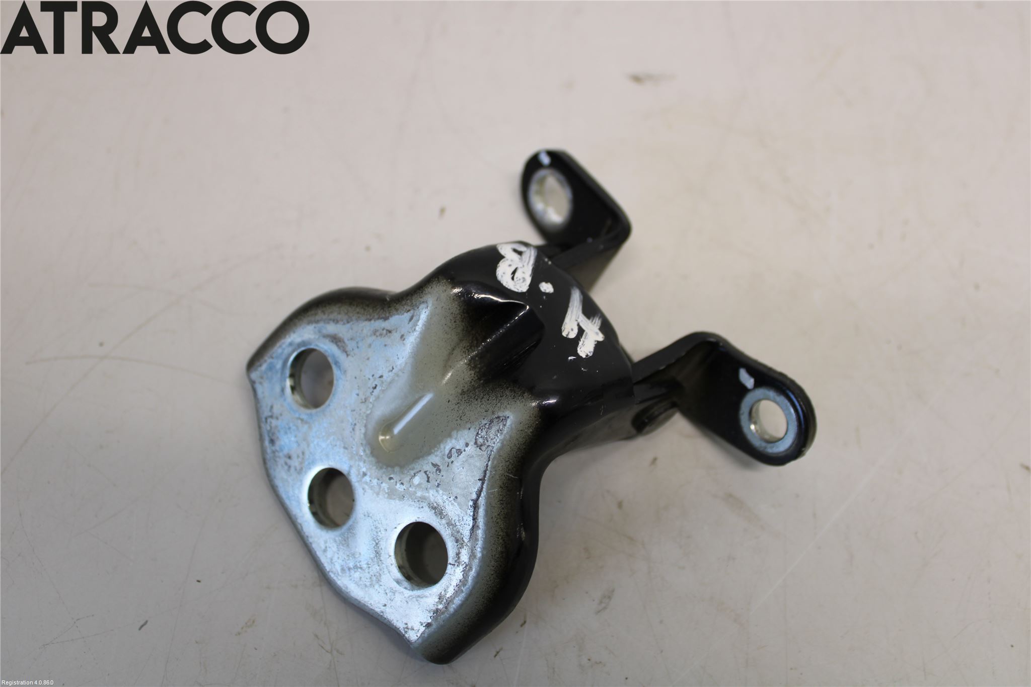 MG ZS EV 20- Dørhengsel